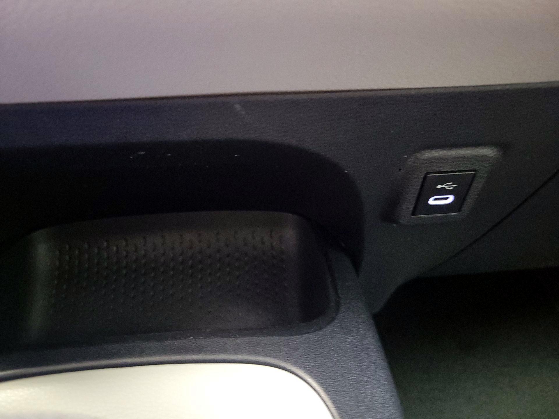 Thumbnail: 2023 Toyota Corolla - 16