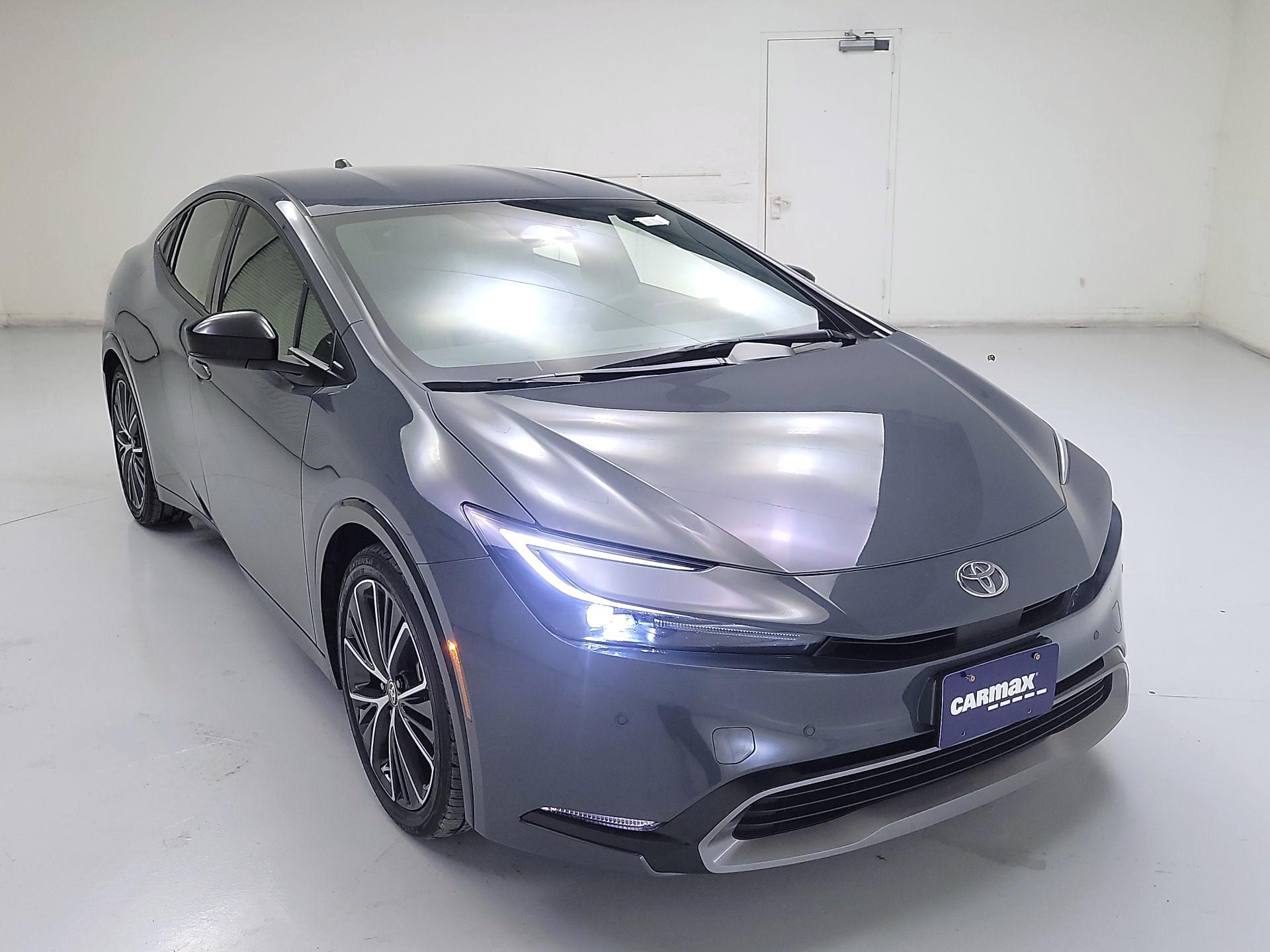 Thumbnail: 2025 Toyota Prius - 1