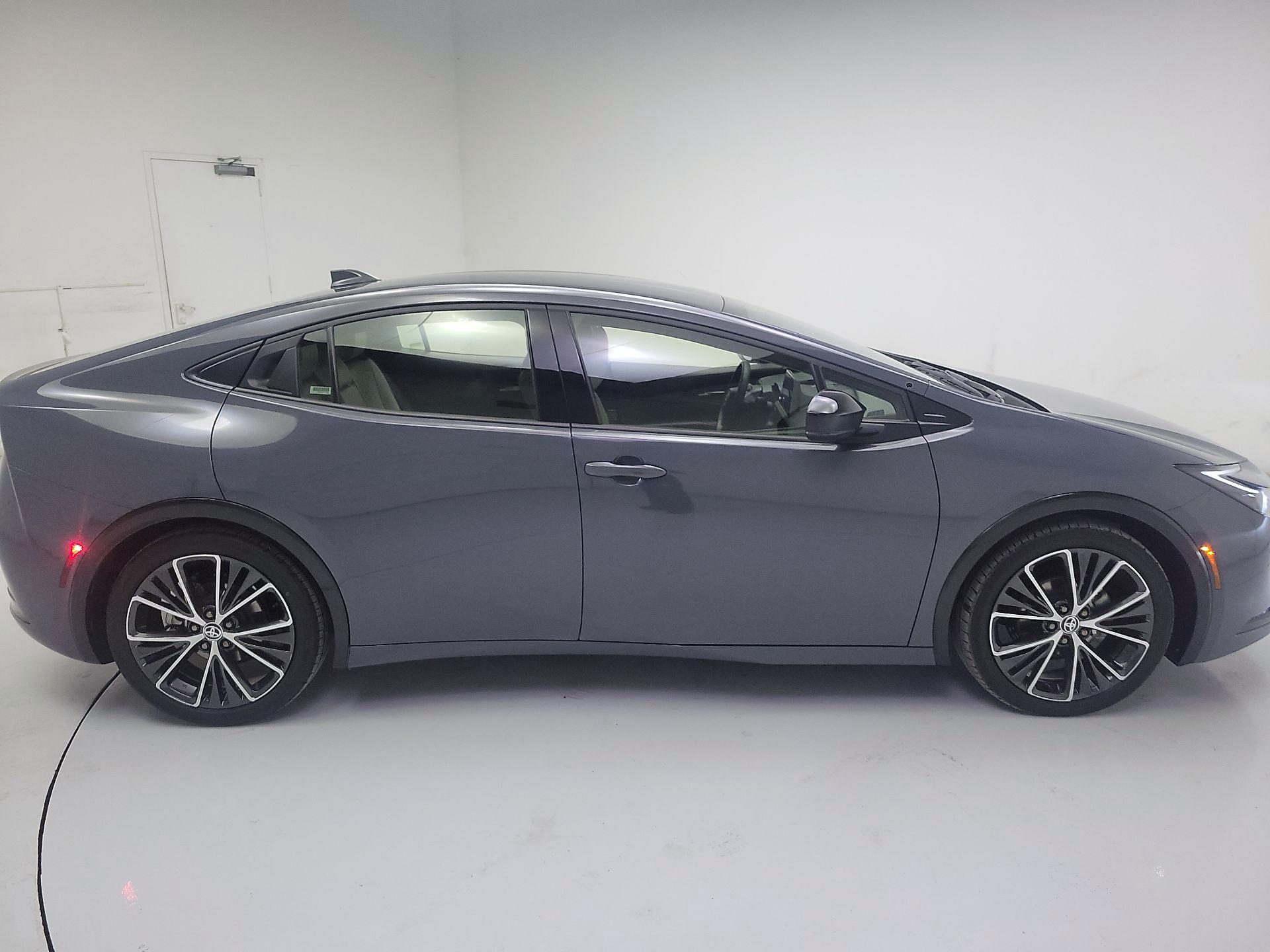 Thumbnail: 2025 Toyota Prius - 4