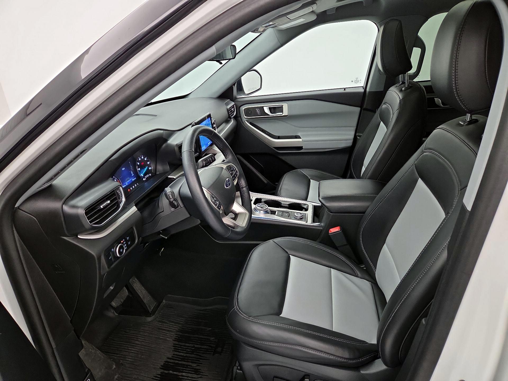 Thumbnail: 2023 Ford Explorer - 11