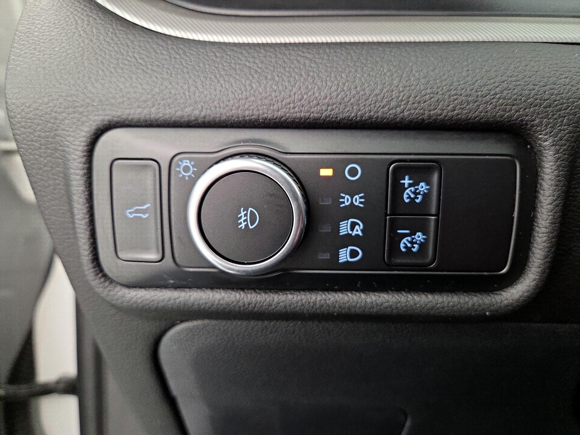 Thumbnail: 2023 Ford Explorer - 13