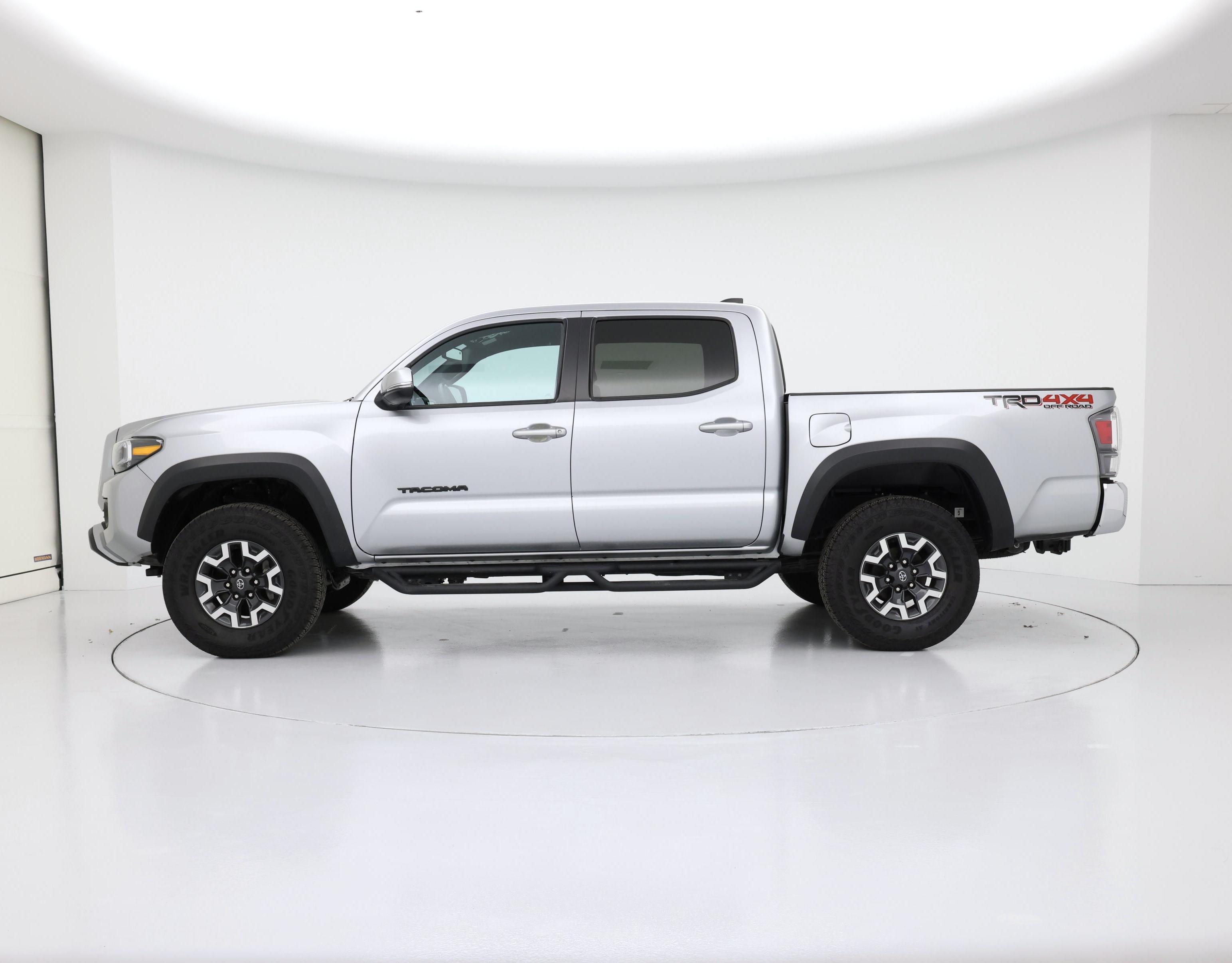 Thumbnail: 2023 Toyota Tacoma - 3