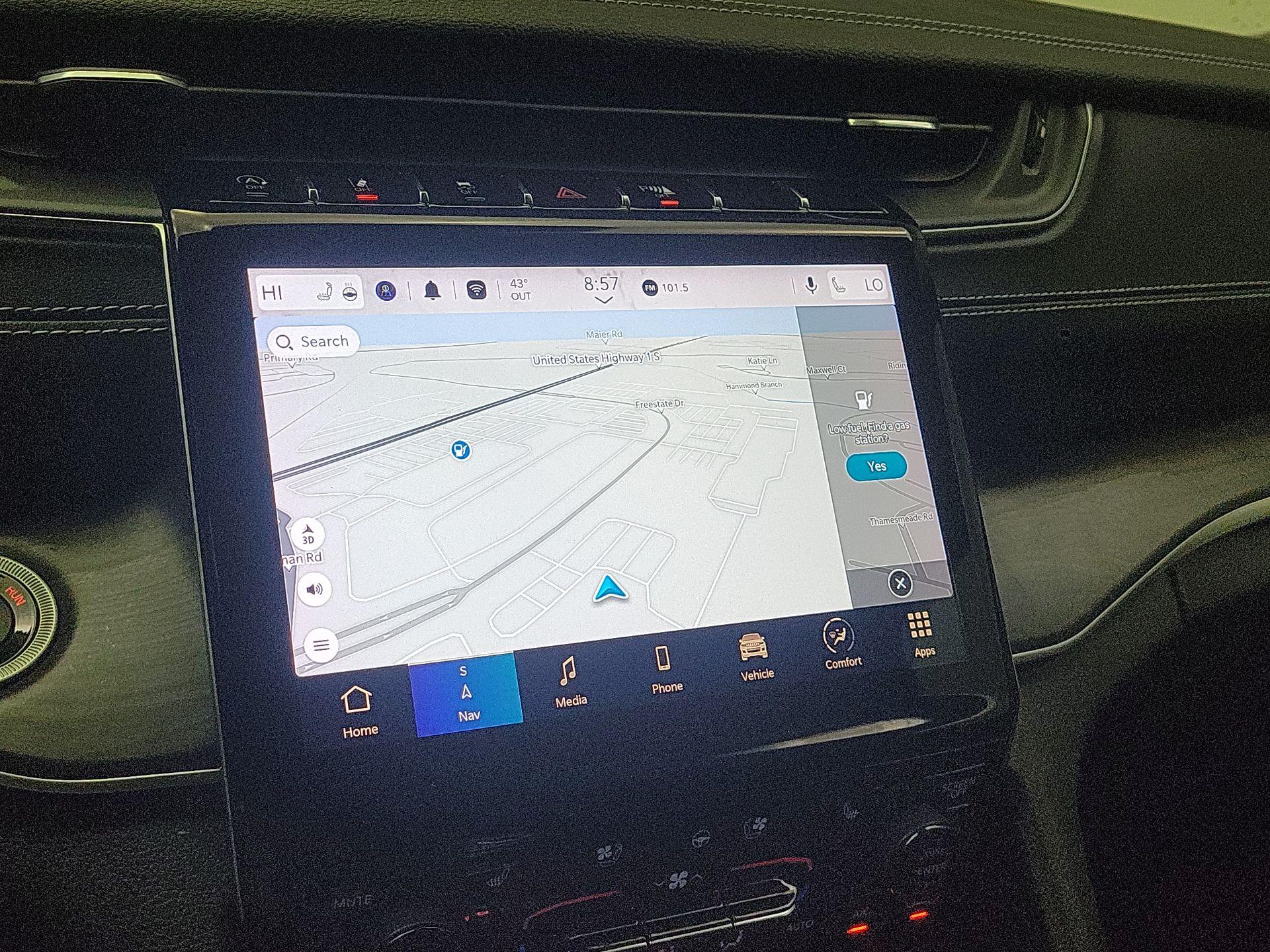 Thumbnail: 2023 Jeep Grand Cherokee - 12