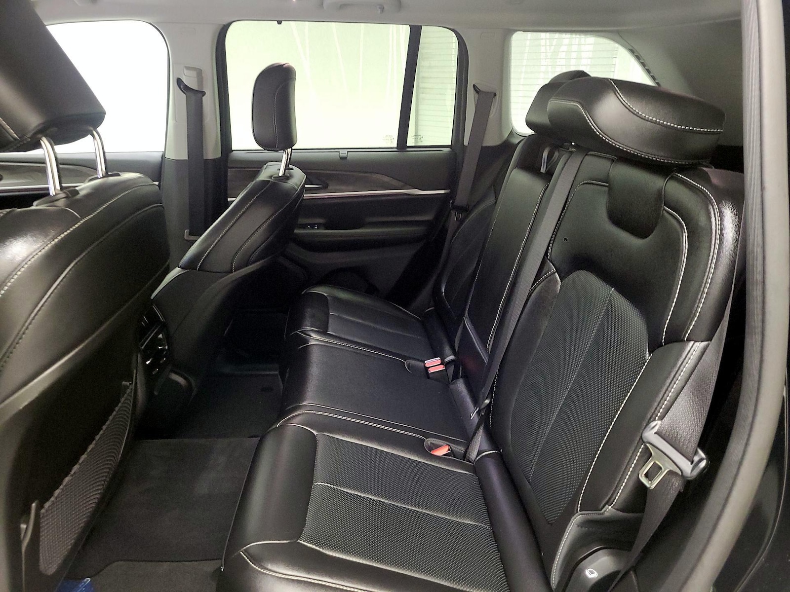 2023 Jeep Grand Cherokee Limited - Photo 19