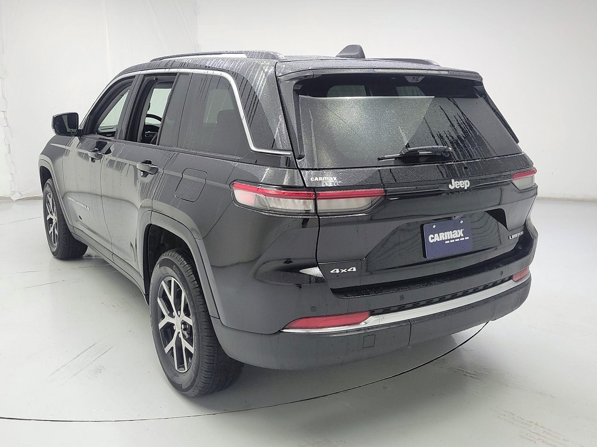 Thumbnail: 2023 Jeep Grand Cherokee - 7