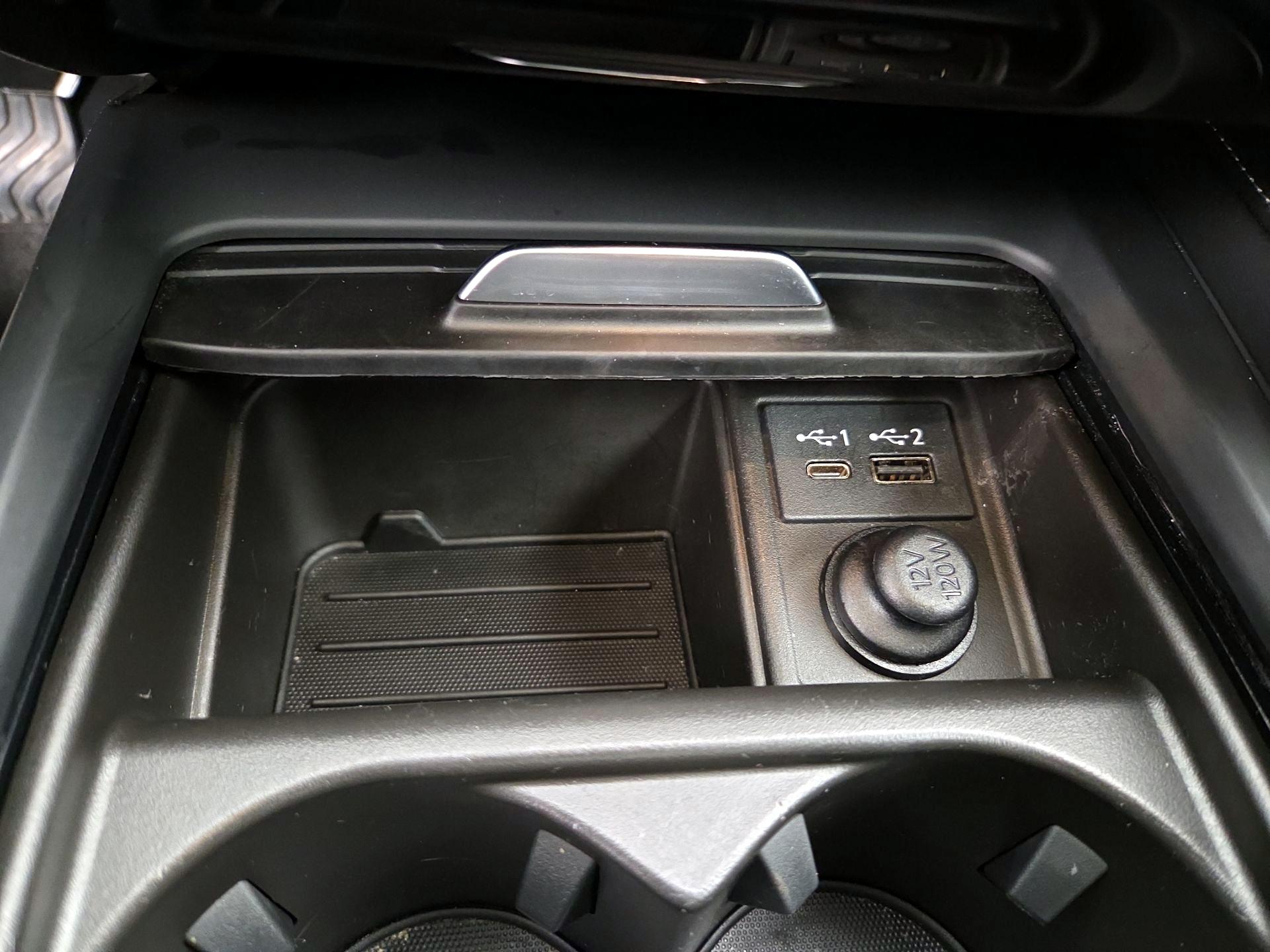 Thumbnail: 2022 INFINITI QX50 - 18