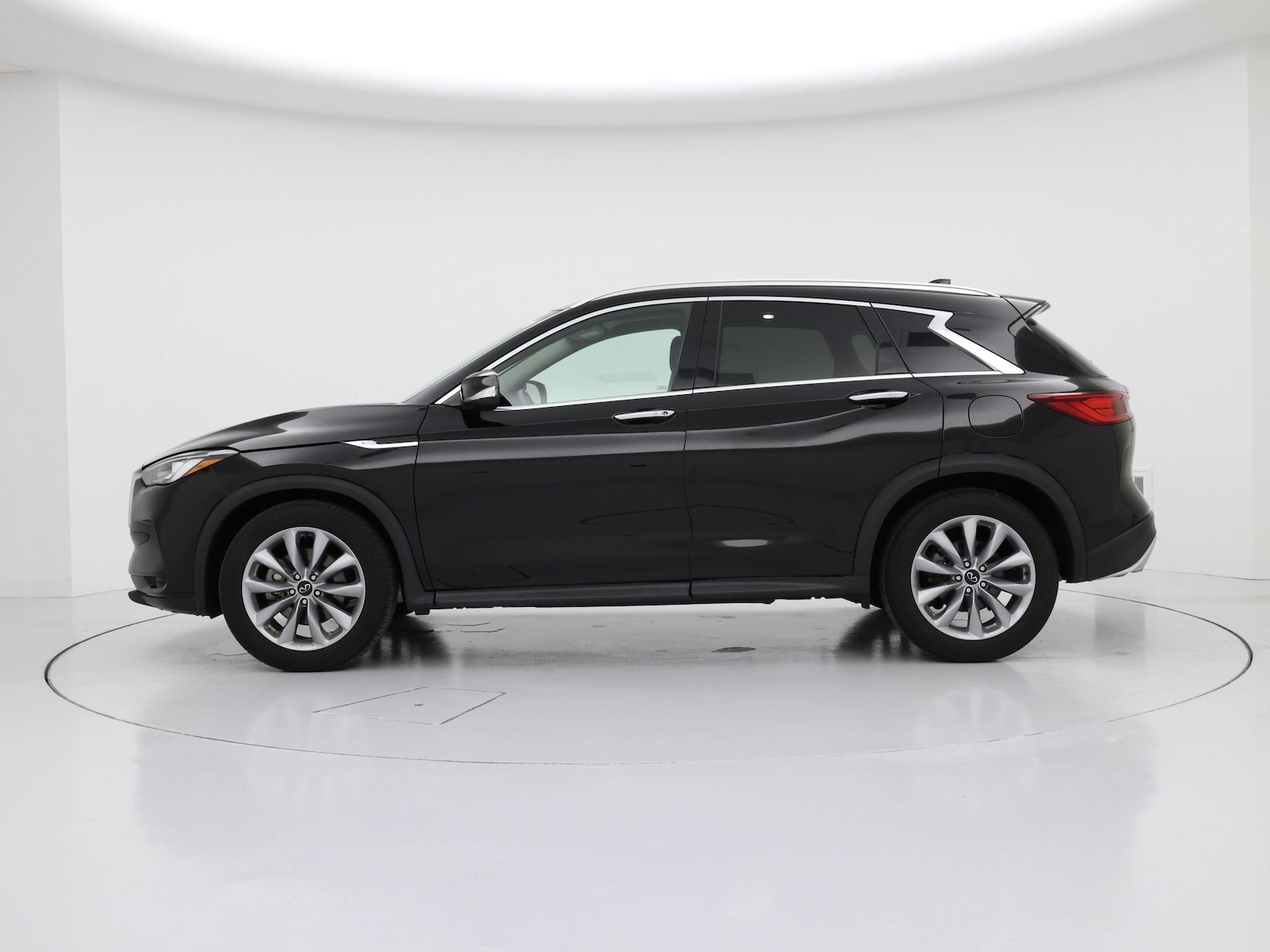 2022 INFINITI QX50 Luxe
