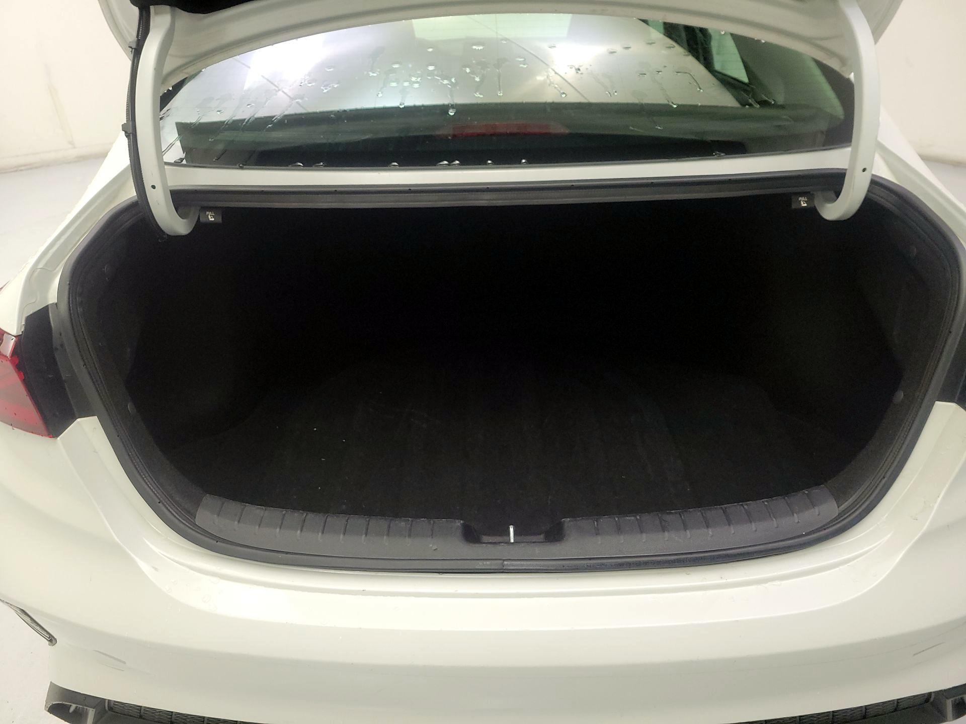 Thumbnail: 2024 Kia Forte - 18