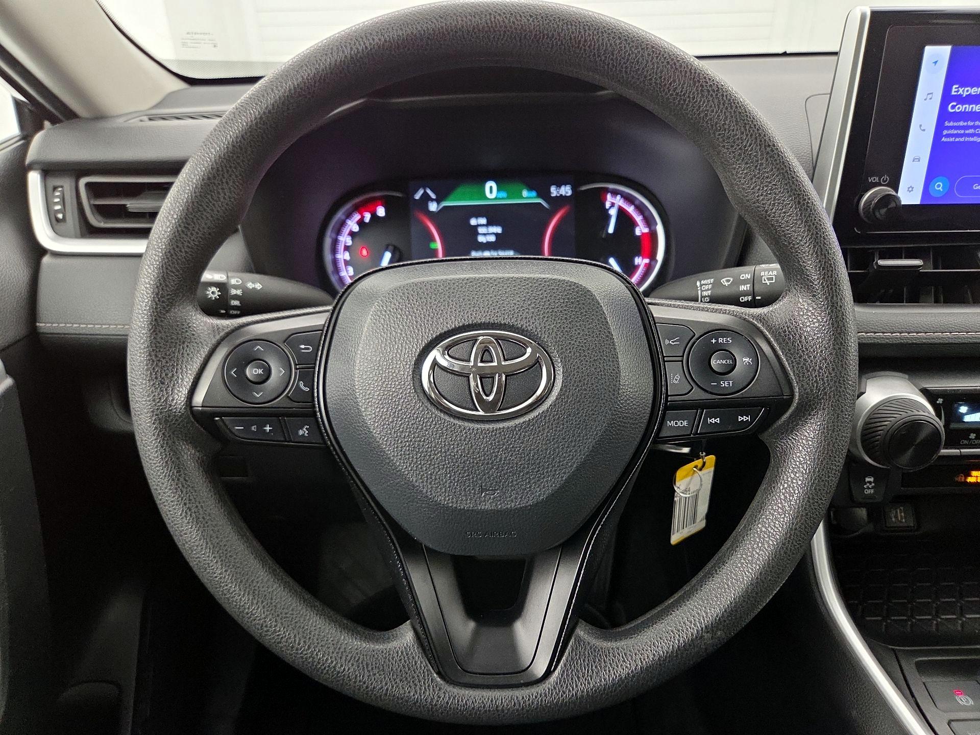 Thumbnail: 2024 Toyota RAV4 - 10