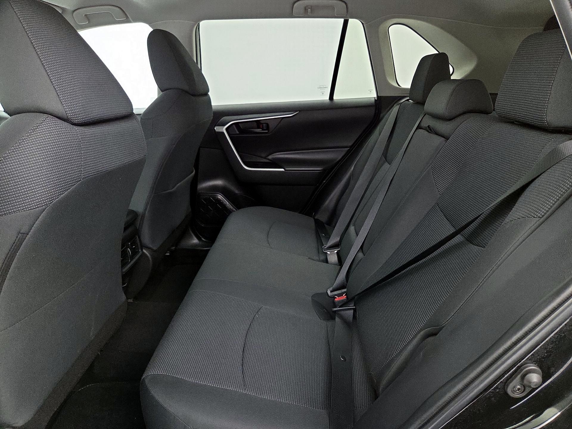 Thumbnail: 2024 Toyota RAV4 - 19