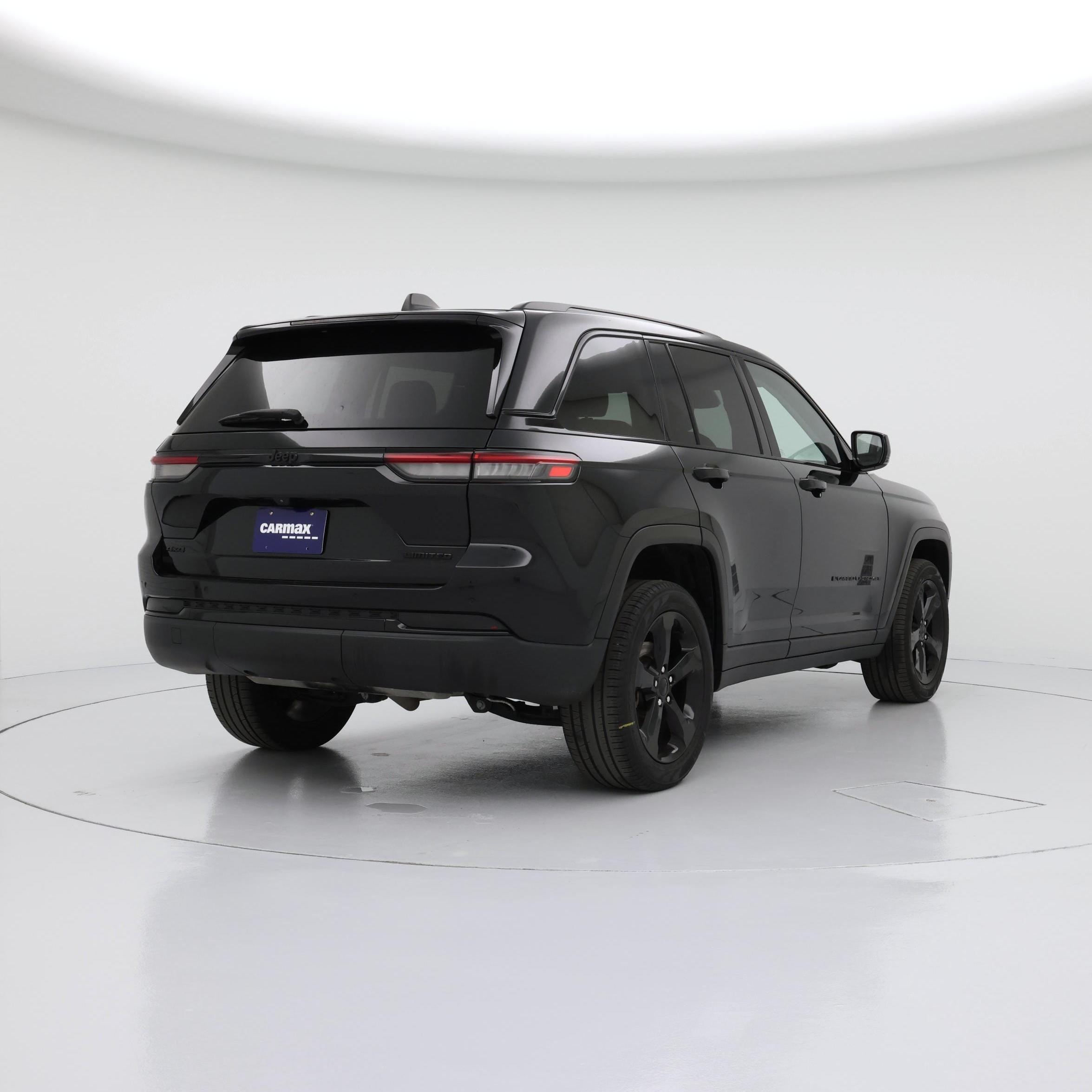 Thumbnail: 2023 Jeep Grand Cherokee - 8