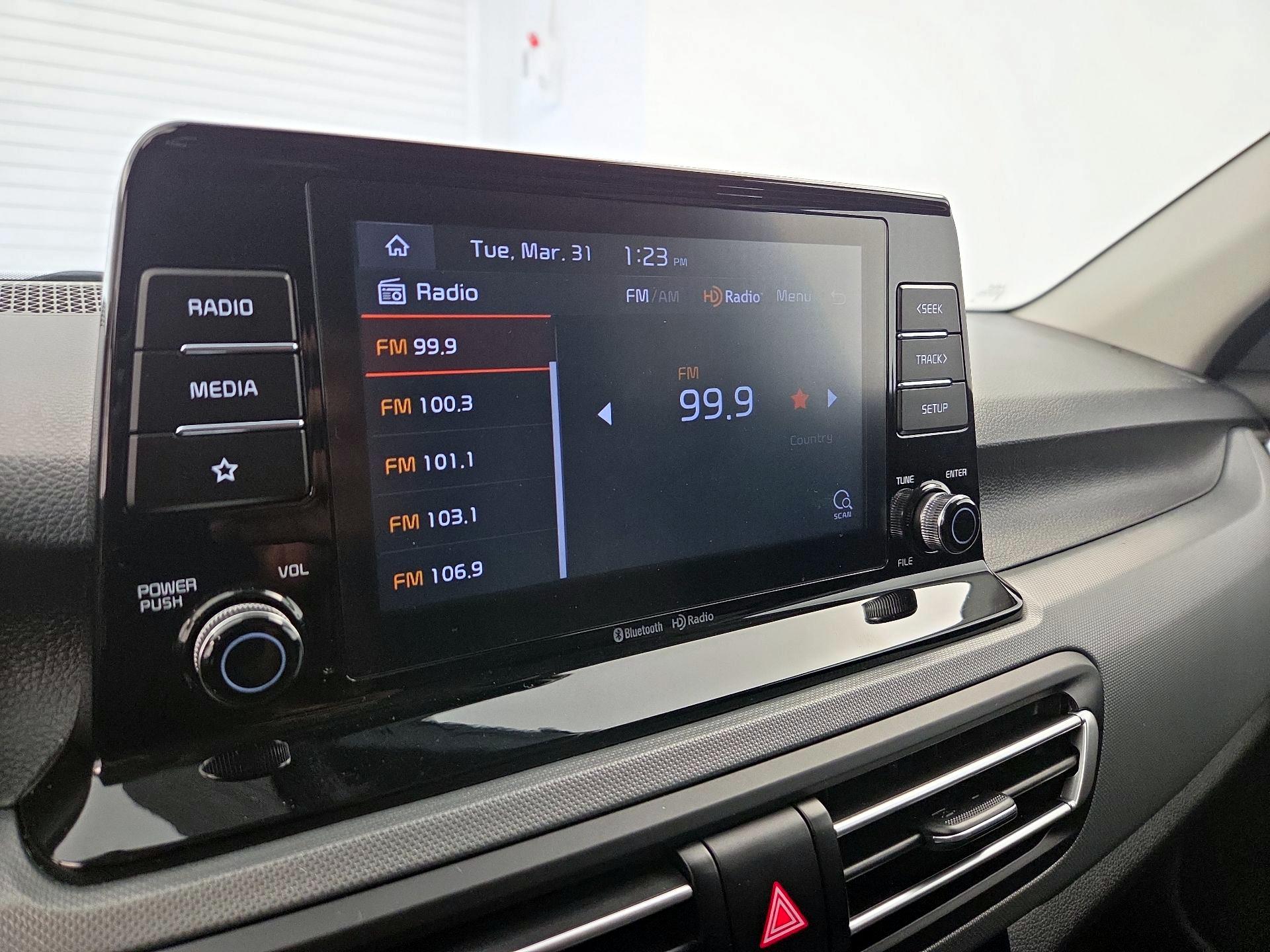 Thumbnail: 2023 Kia Seltos - 15