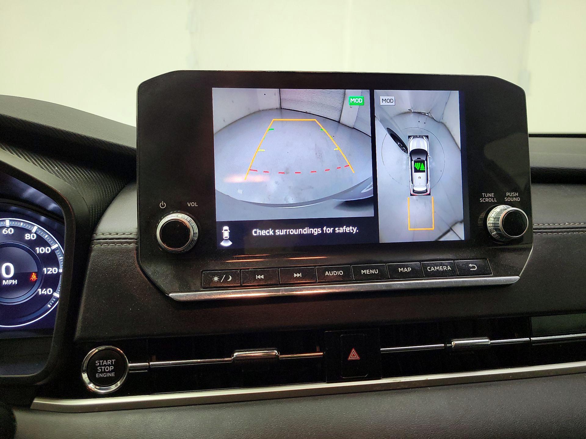 Thumbnail: 2024 Mitsubishi Outlander - 12