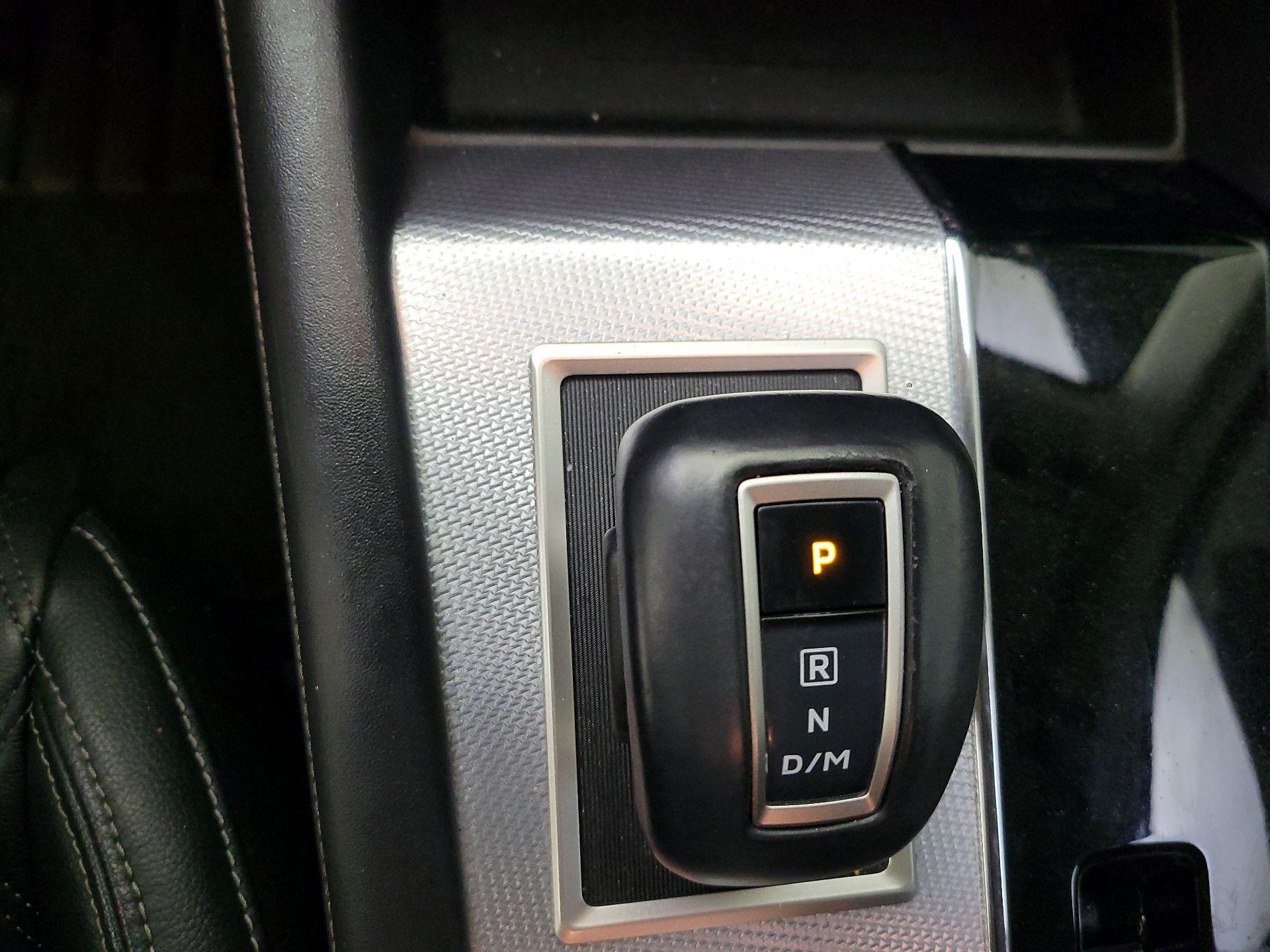 Thumbnail: 2024 Mitsubishi Outlander - 15