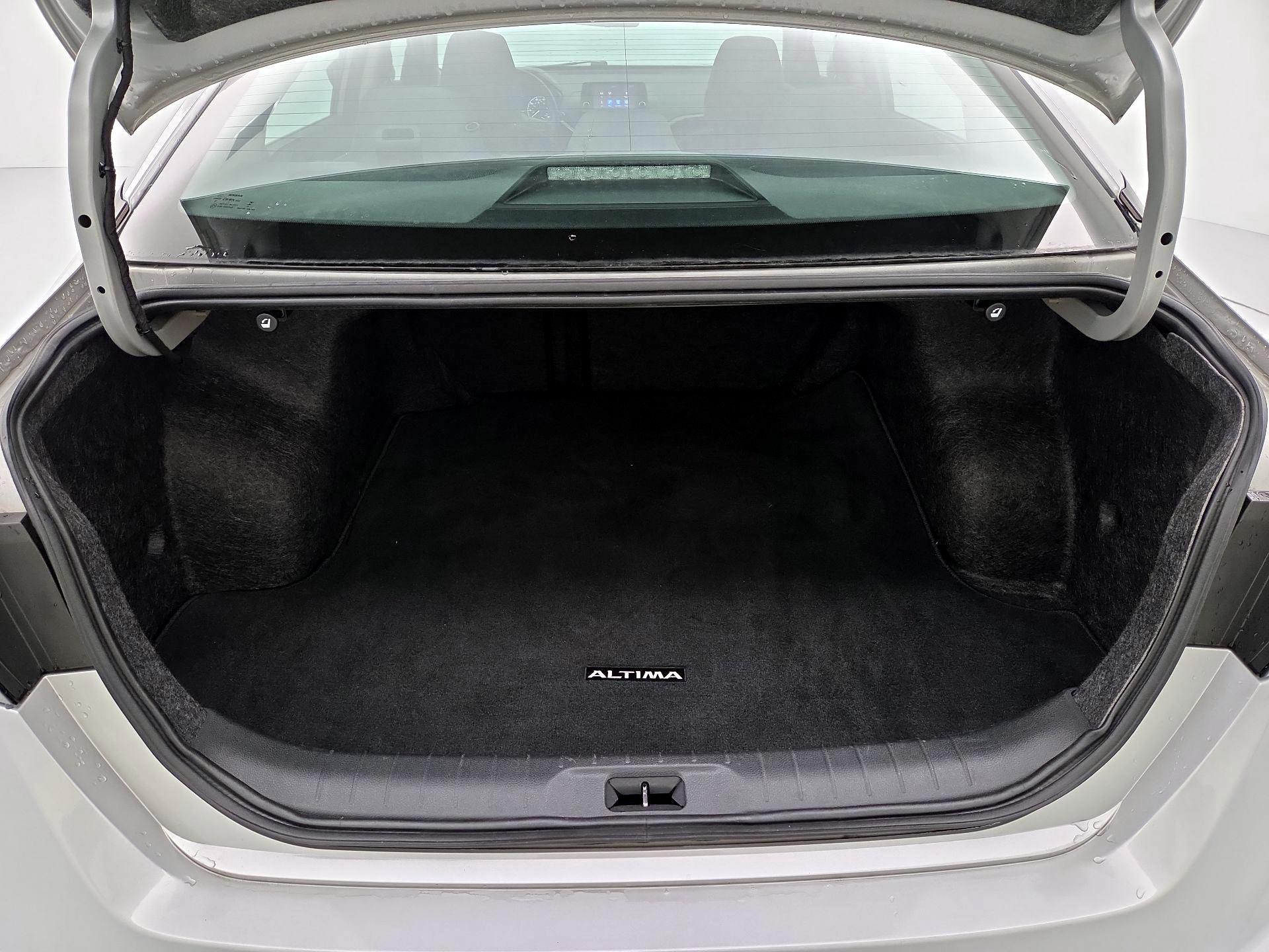 Thumbnail: 2023 Nissan Altima - 20