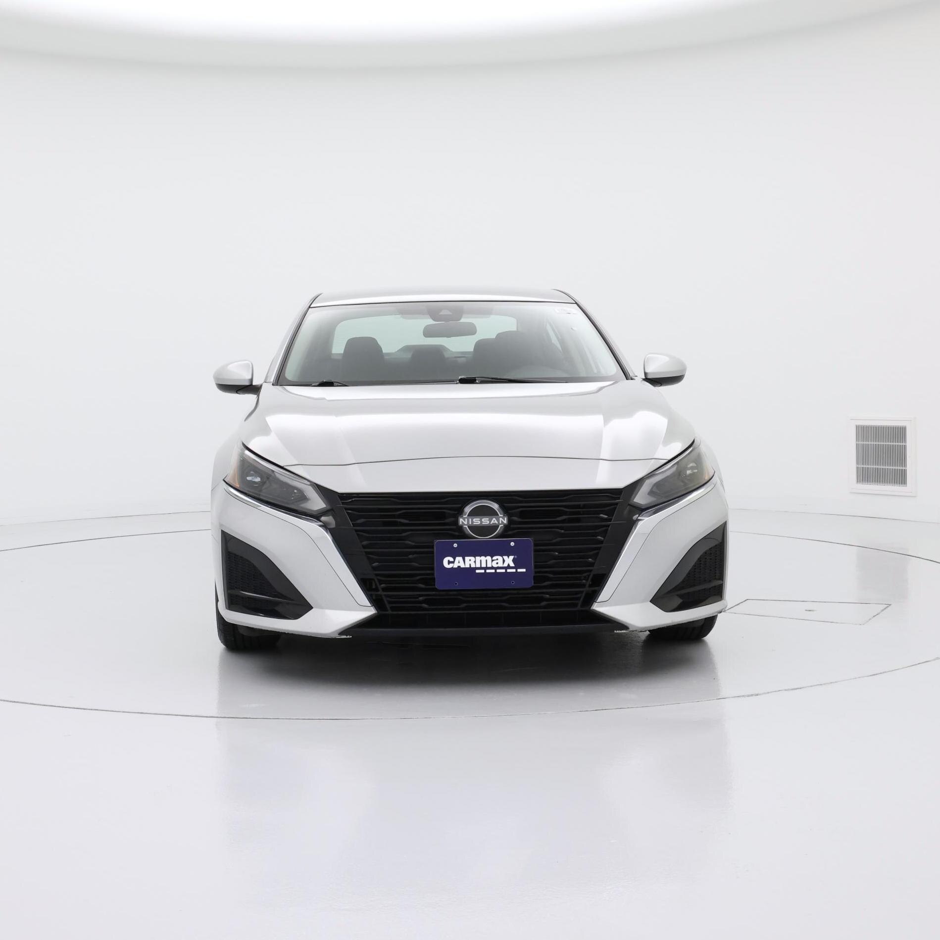 Thumbnail: 2023 Nissan Altima - 5