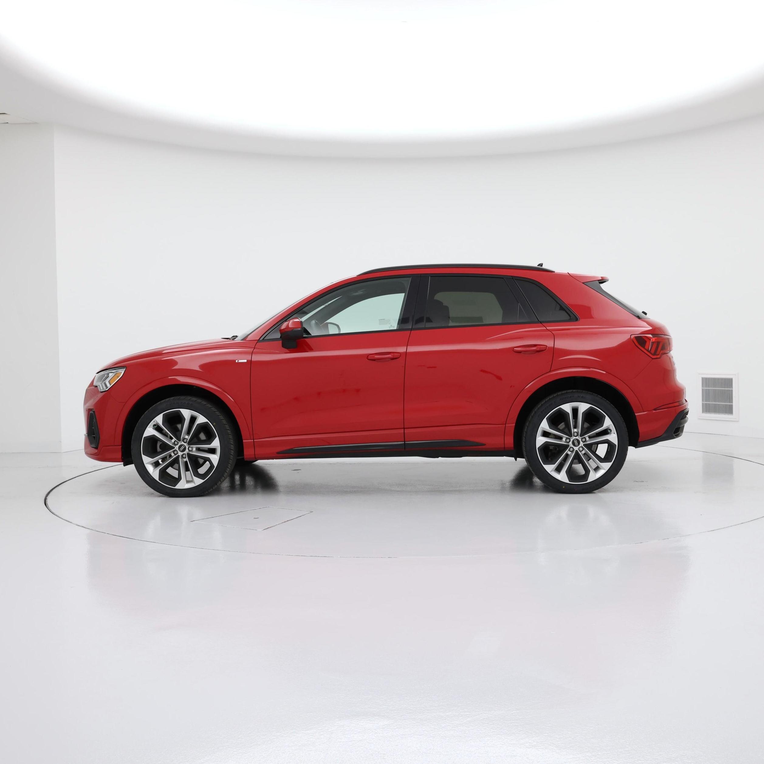 Thumbnail: 2022 Audi Q3 - 3