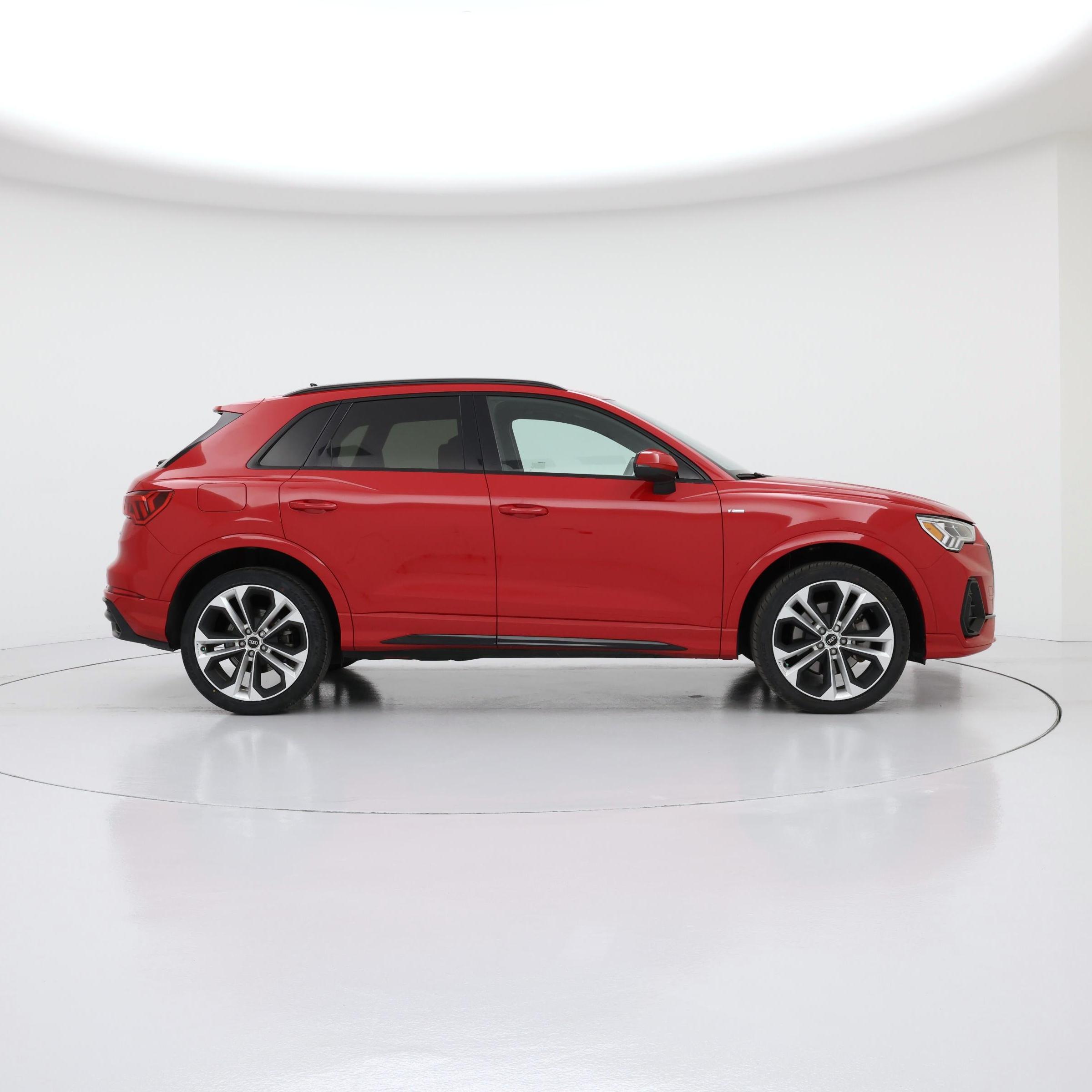 Thumbnail: 2022 Audi Q3 - 7