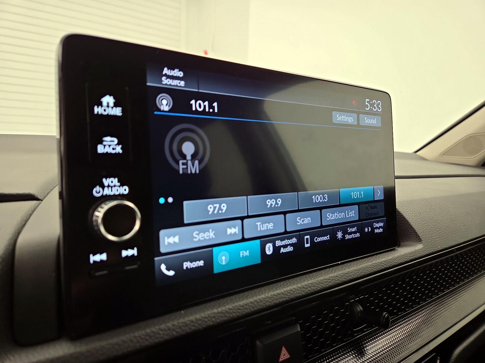 Thumbnail: 2023 Honda CR-V - 15