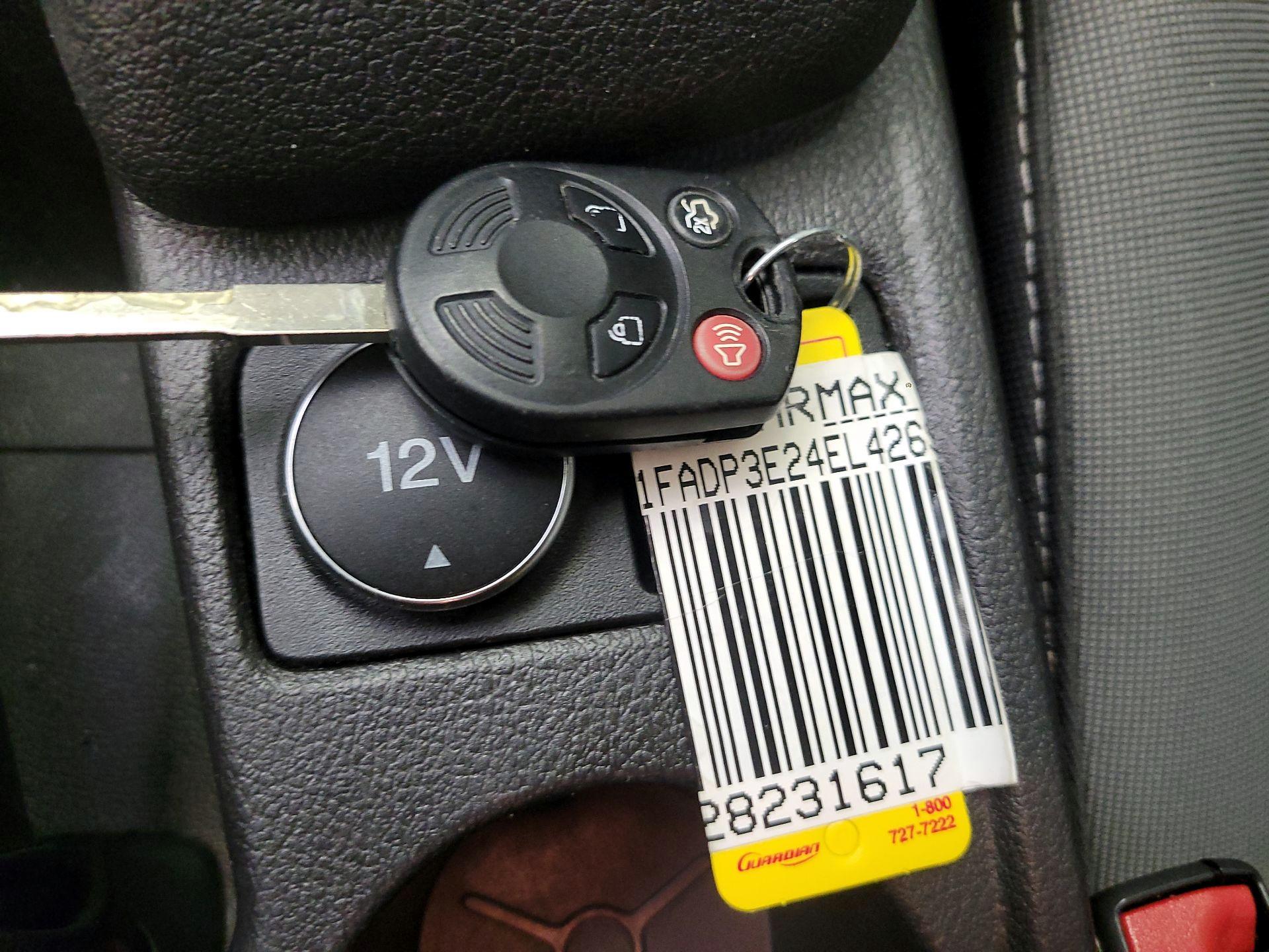 Thumbnail: 2014 Ford Focus - 19