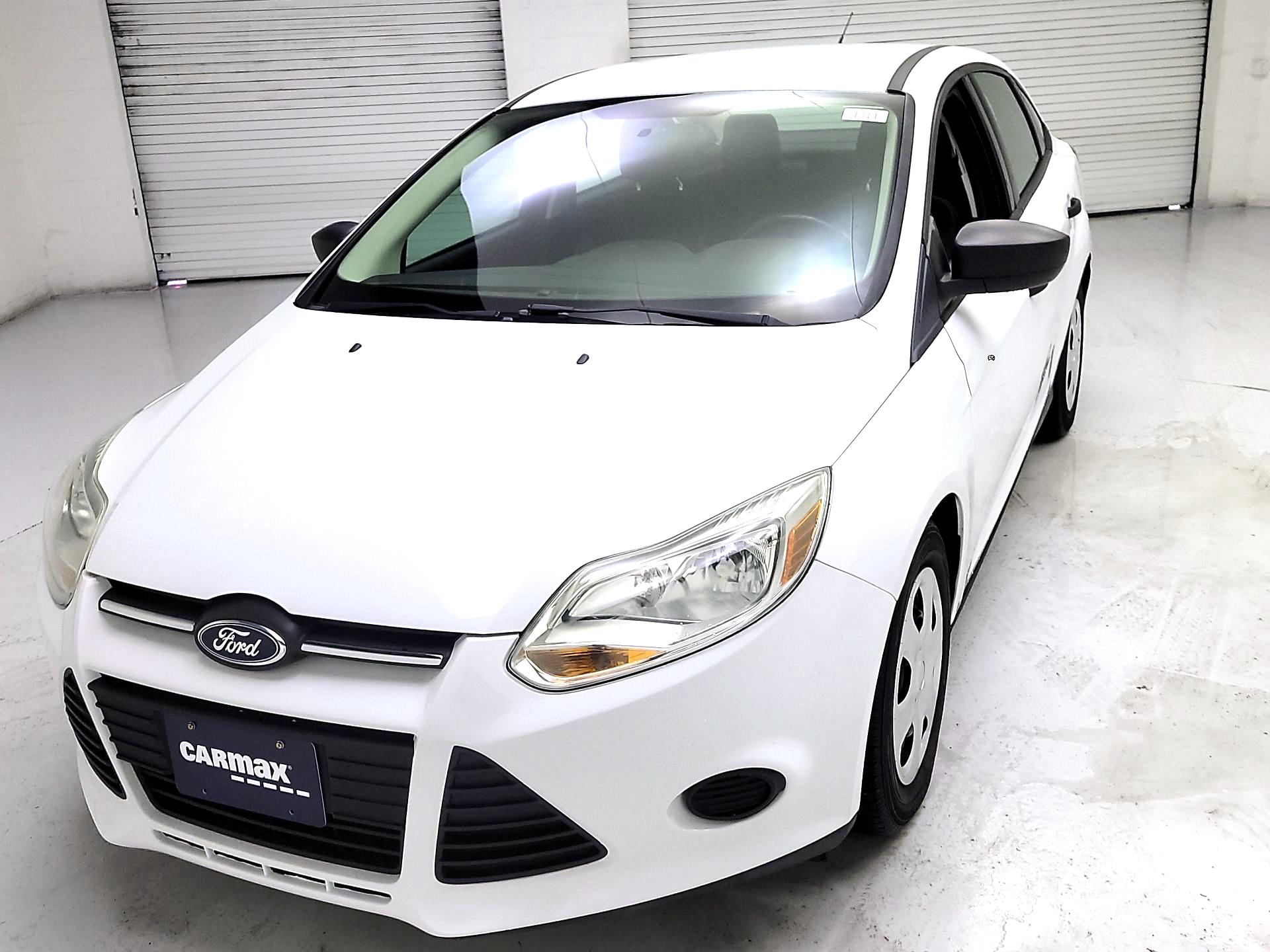 Thumbnail: 2014 Ford Focus - 3