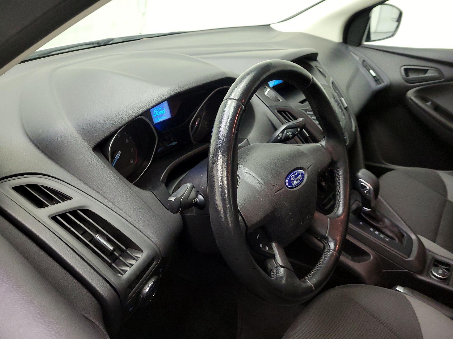 Thumbnail: 2014 Ford Focus - 8