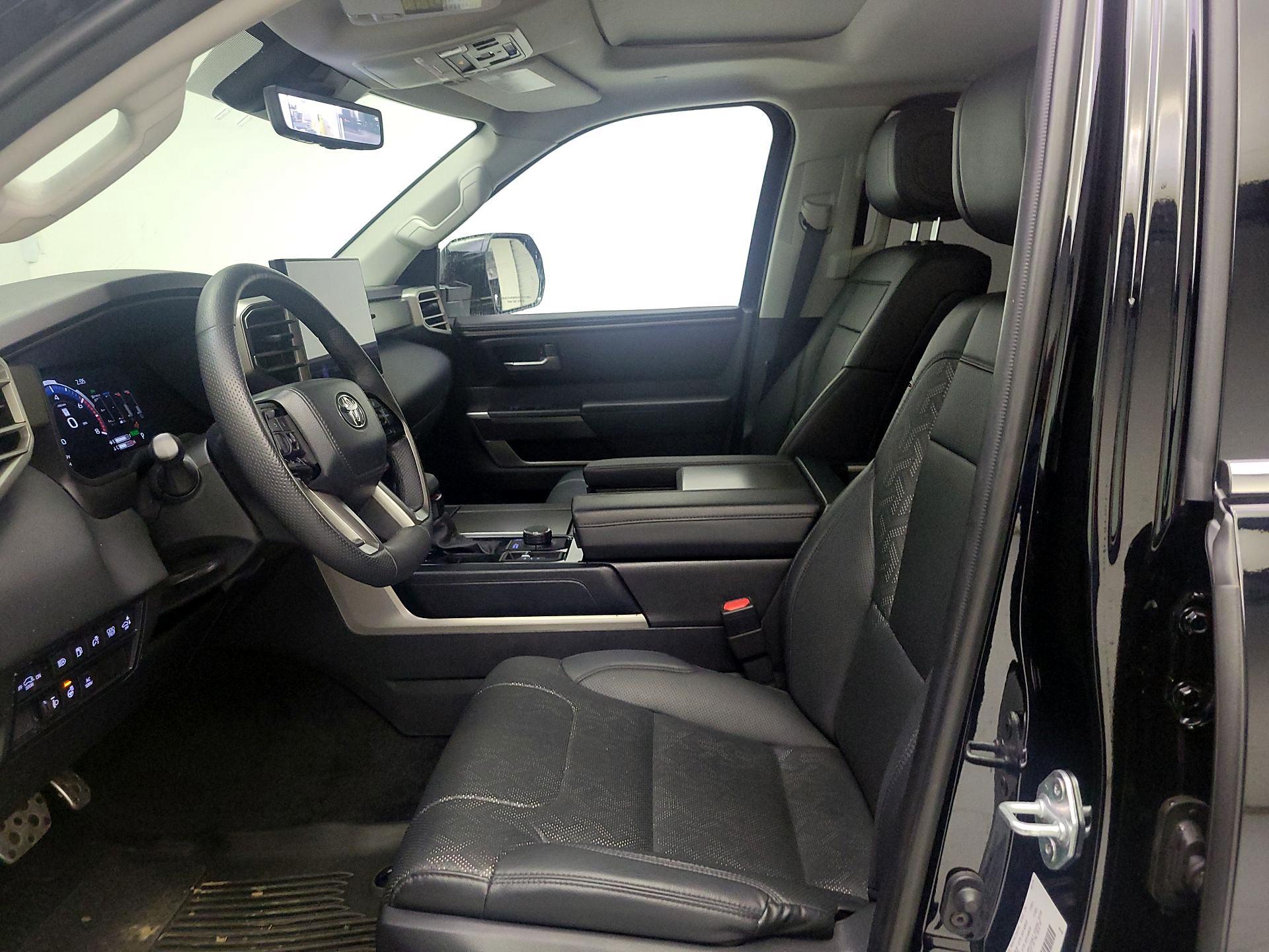 Thumbnail: 2024 Toyota Sequoia - 9