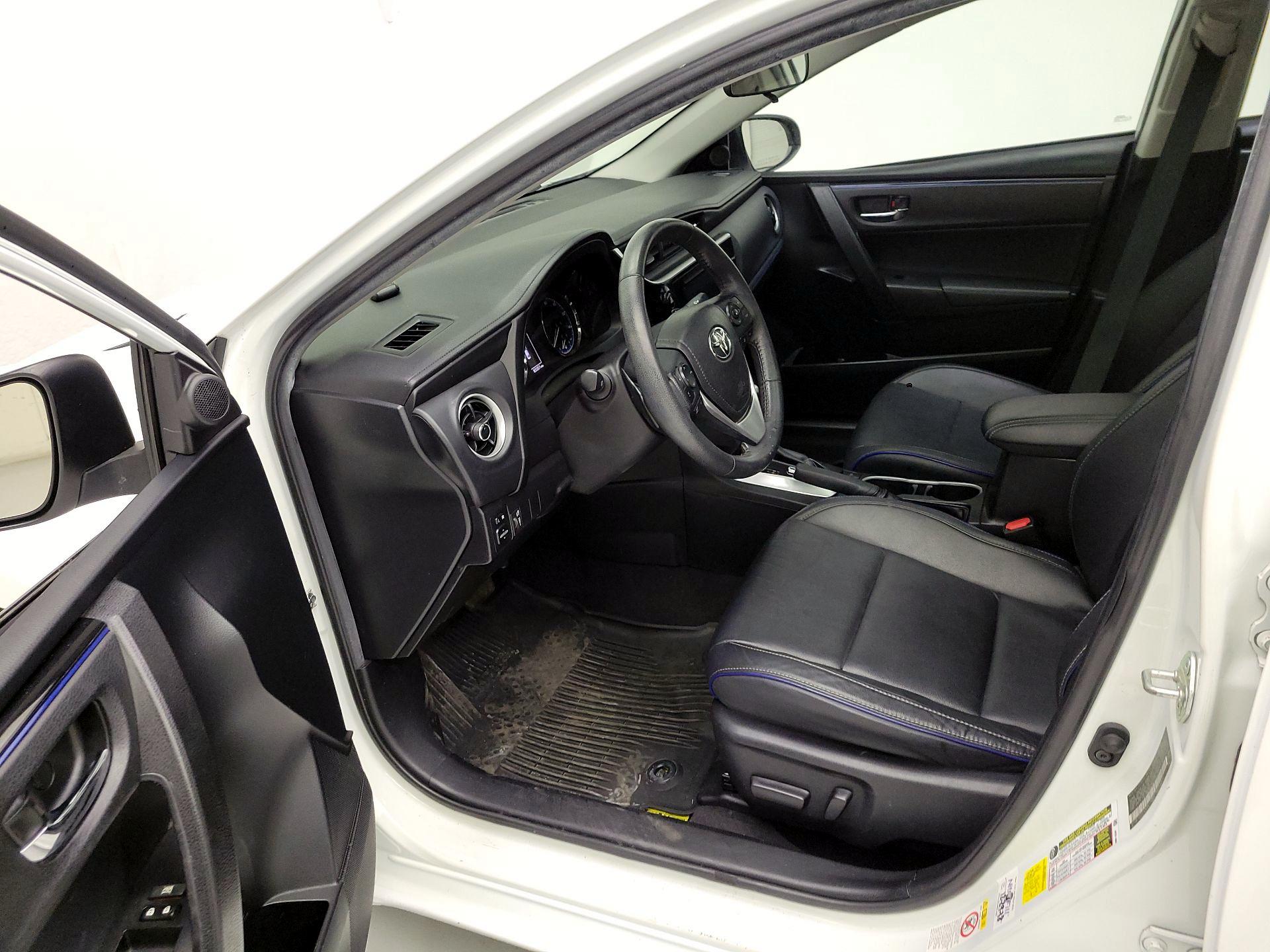 Thumbnail: 2019 Toyota Corolla - 9