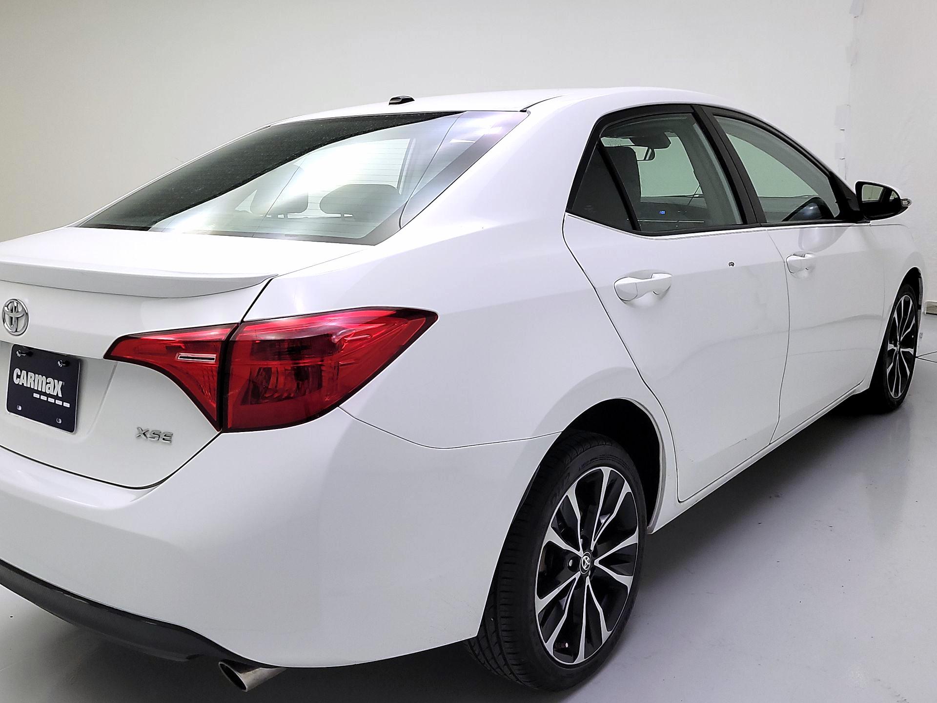 Thumbnail: 2019 Toyota Corolla - 5