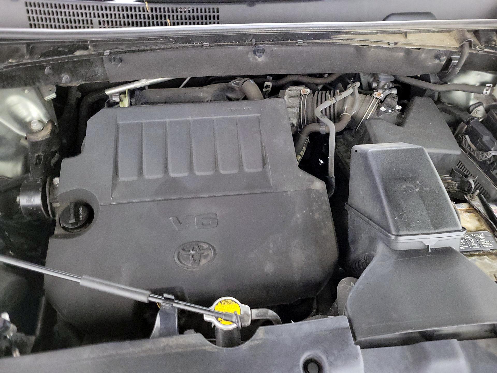 Thumbnail: 2015 Toyota Highlander - 19