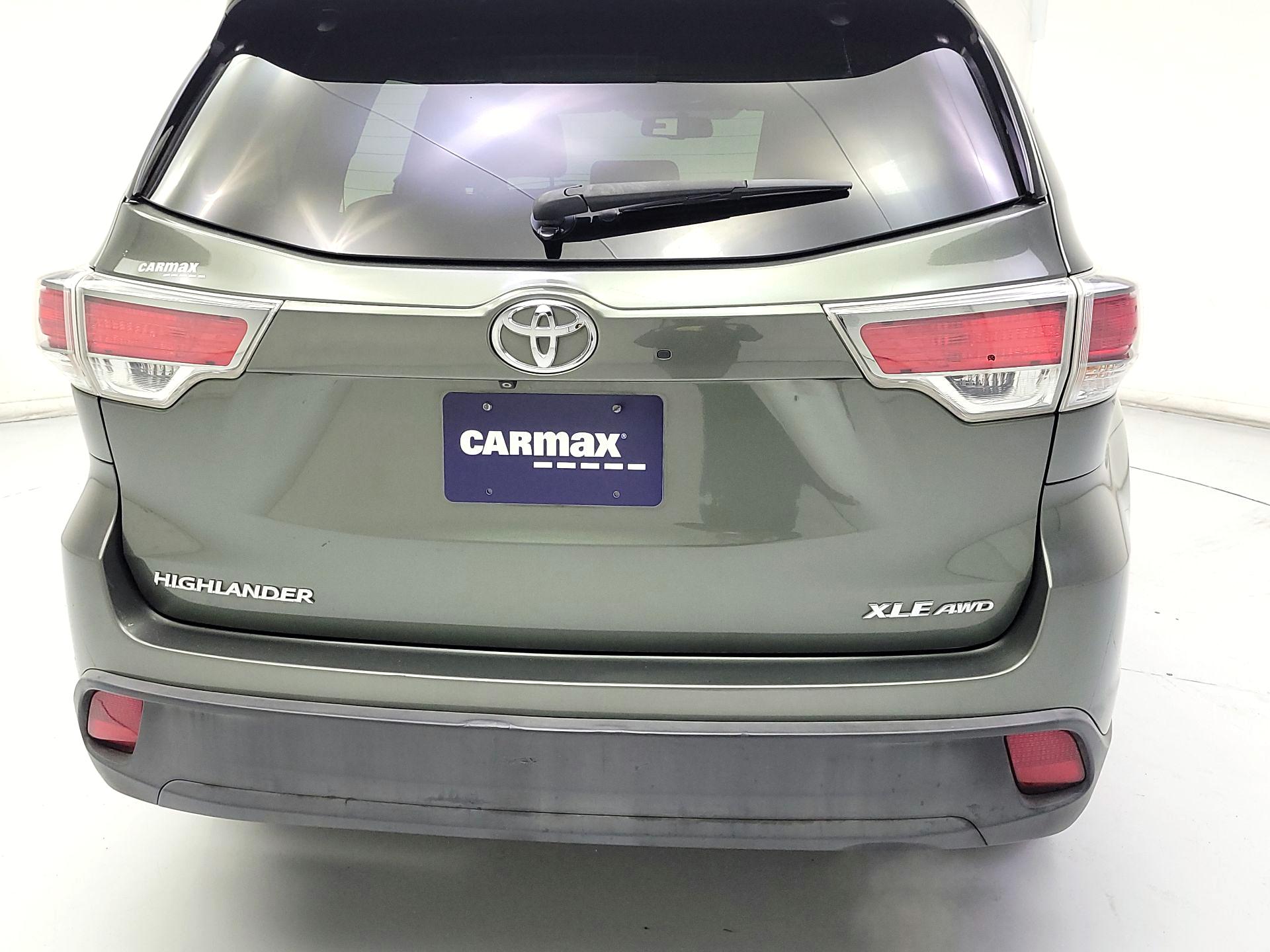 Thumbnail: 2015 Toyota Highlander - 6