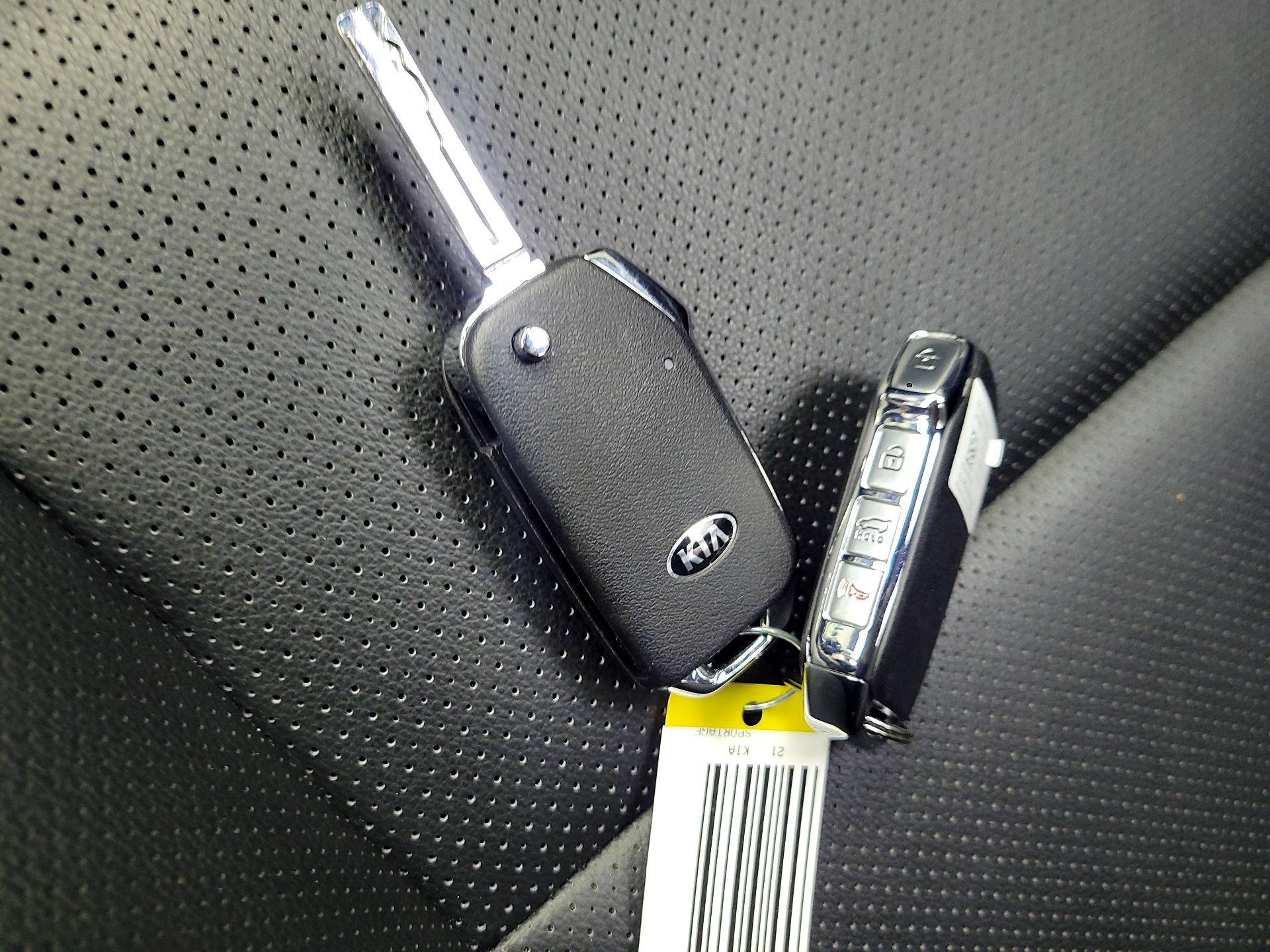 Thumbnail: 2021 Kia Sportage - 20