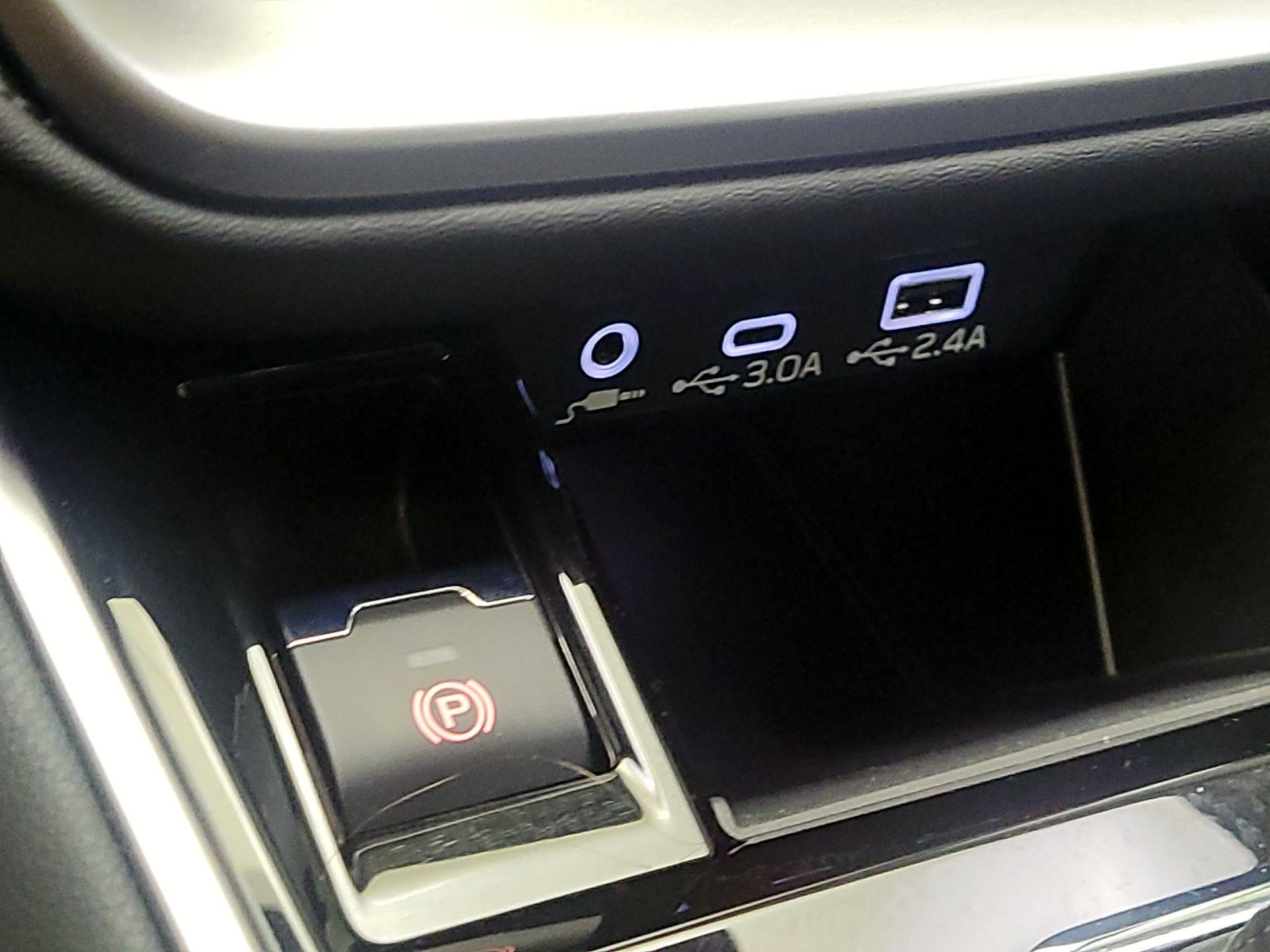 Thumbnail: 2025 Subaru Legacy - 18