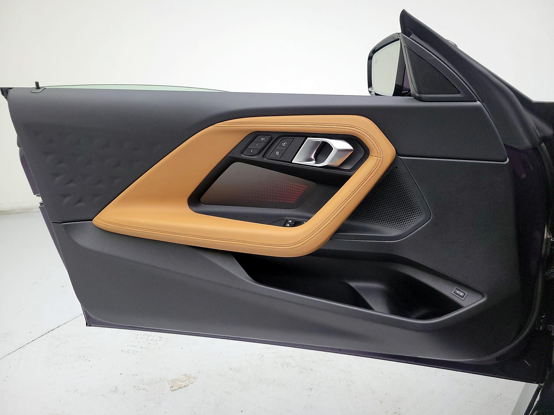 Thumbnail: 2024 BMW 2 Series - 10