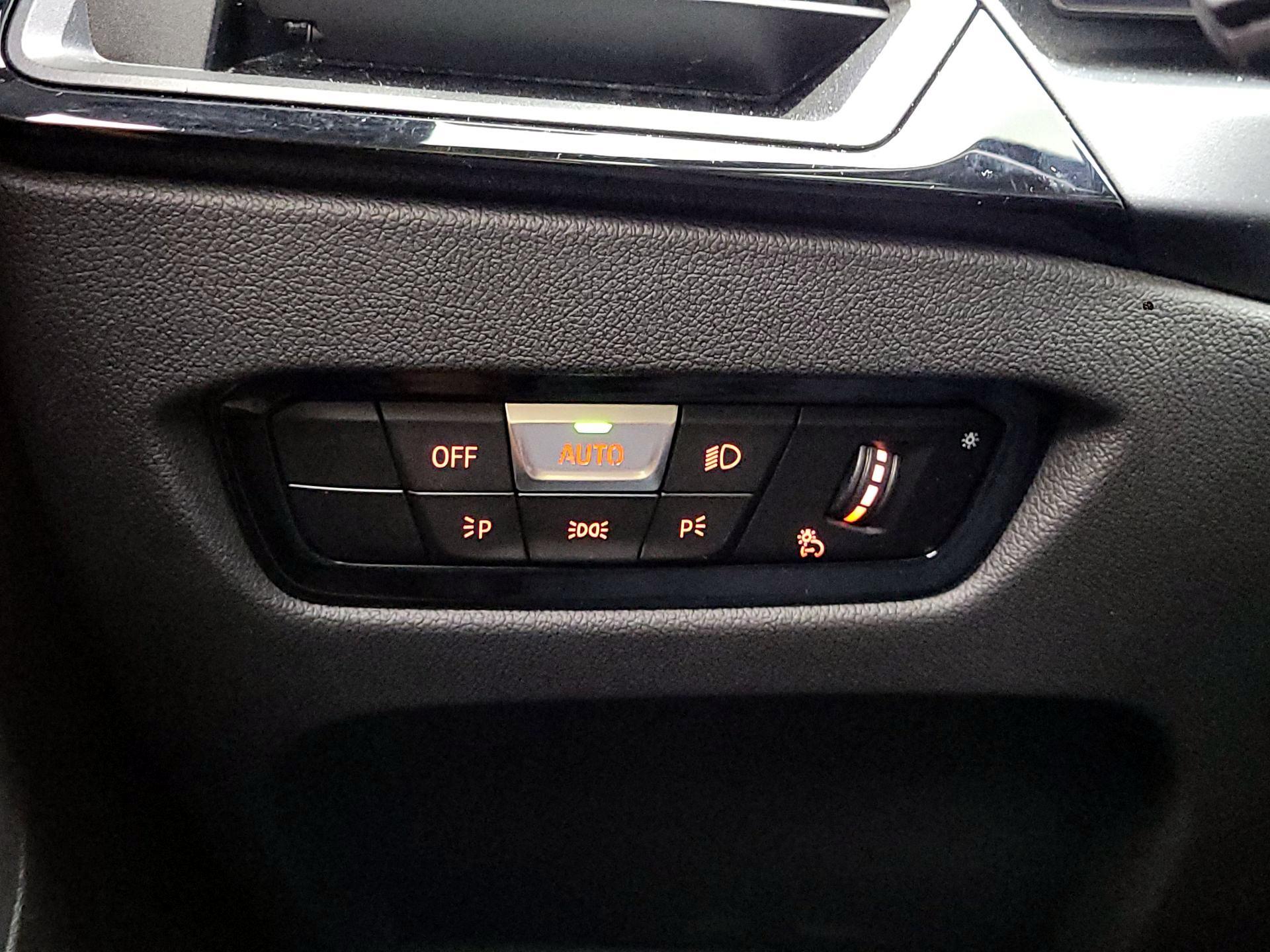 Thumbnail: 2024 BMW 2 Series - 11