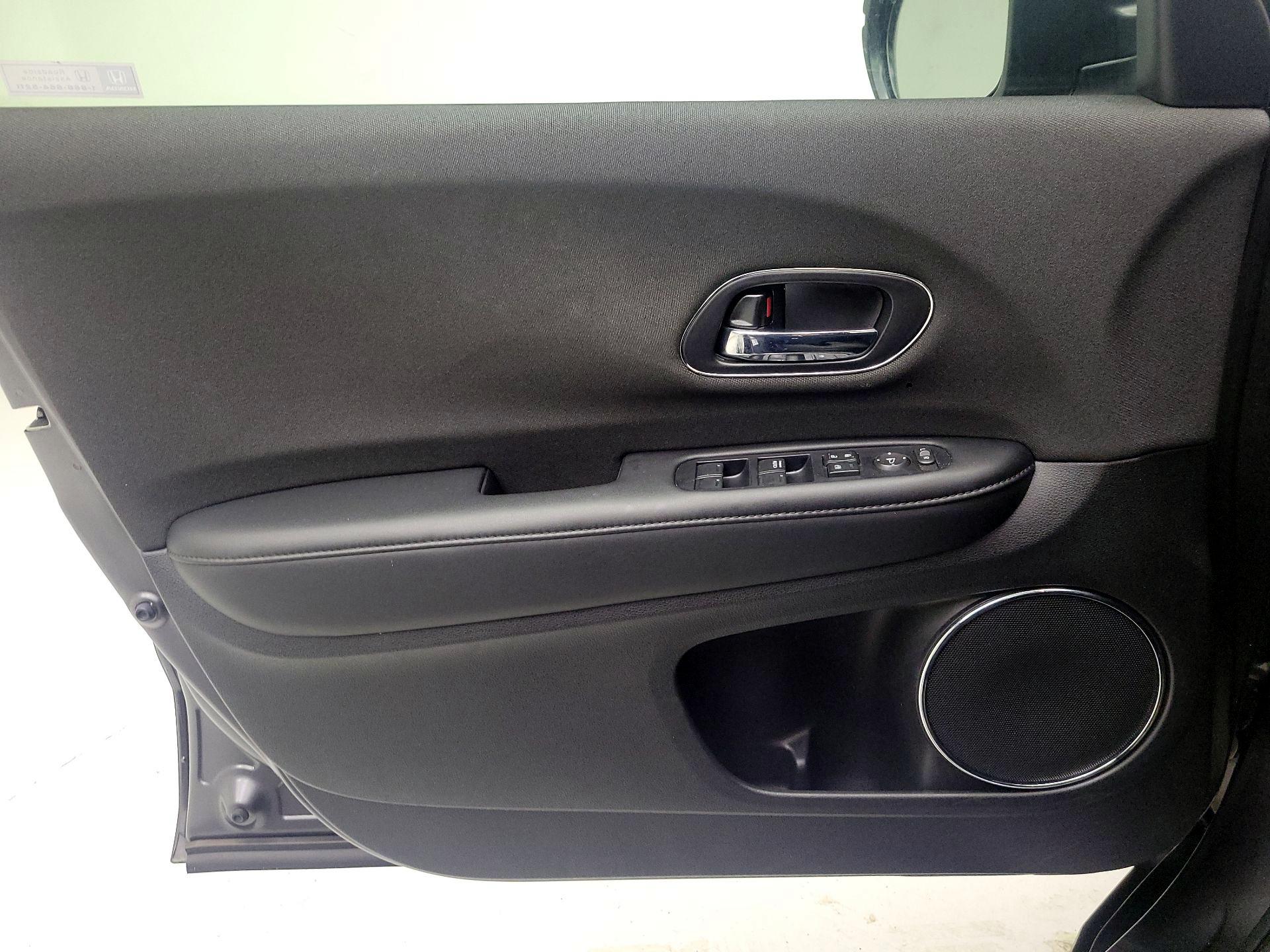 Thumbnail: 2022 Honda HR-V - 10