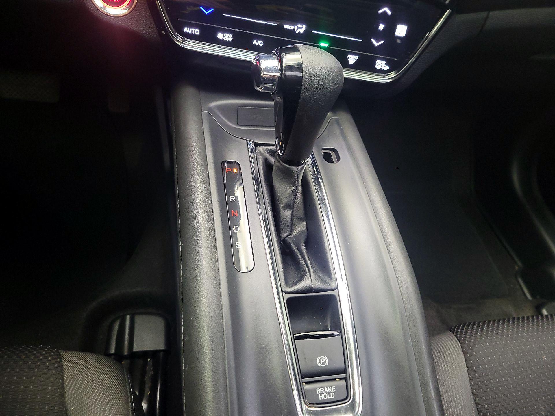 Thumbnail: 2022 Honda HR-V - 15