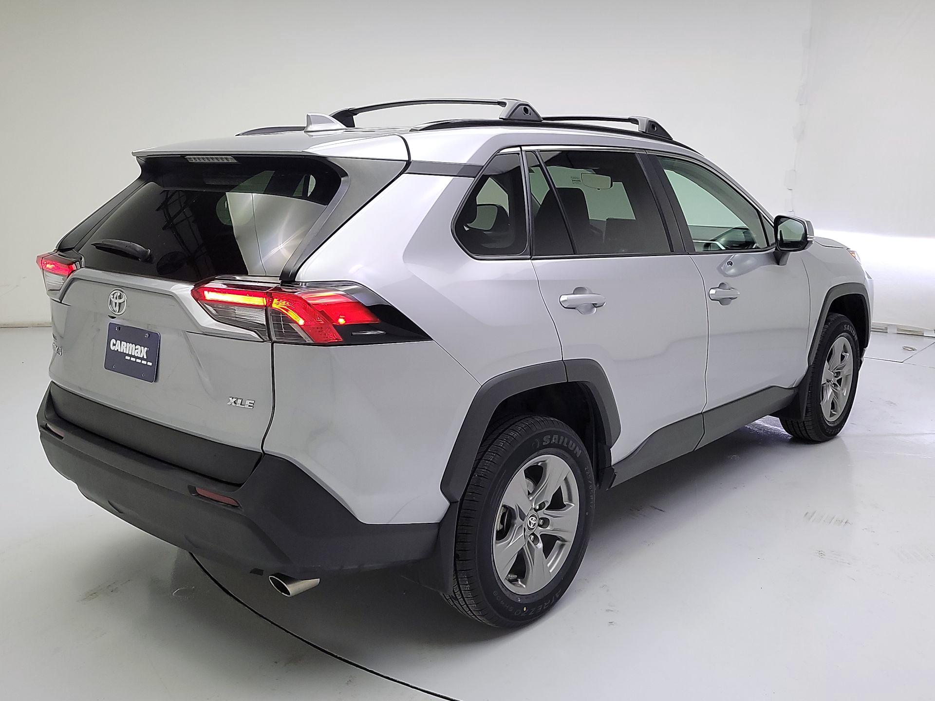Thumbnail: 2024 Toyota RAV4 - 5