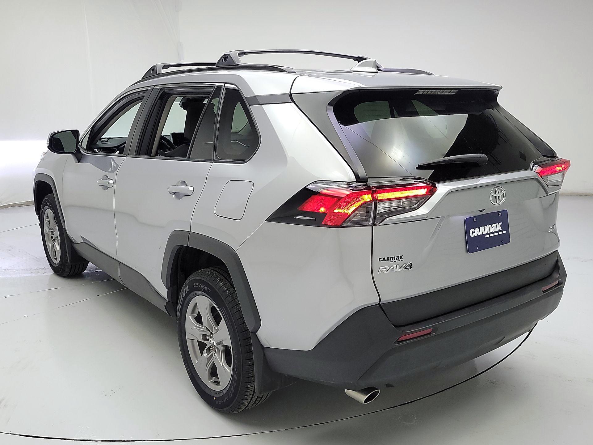 Thumbnail: 2024 Toyota RAV4 - 7