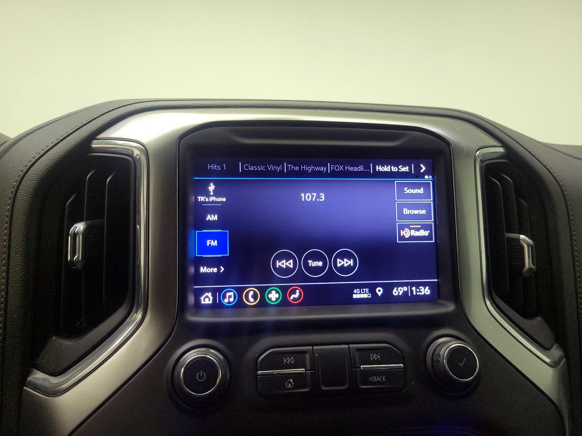 Thumbnail: 2019 Chevrolet Silverado 1500 - 13