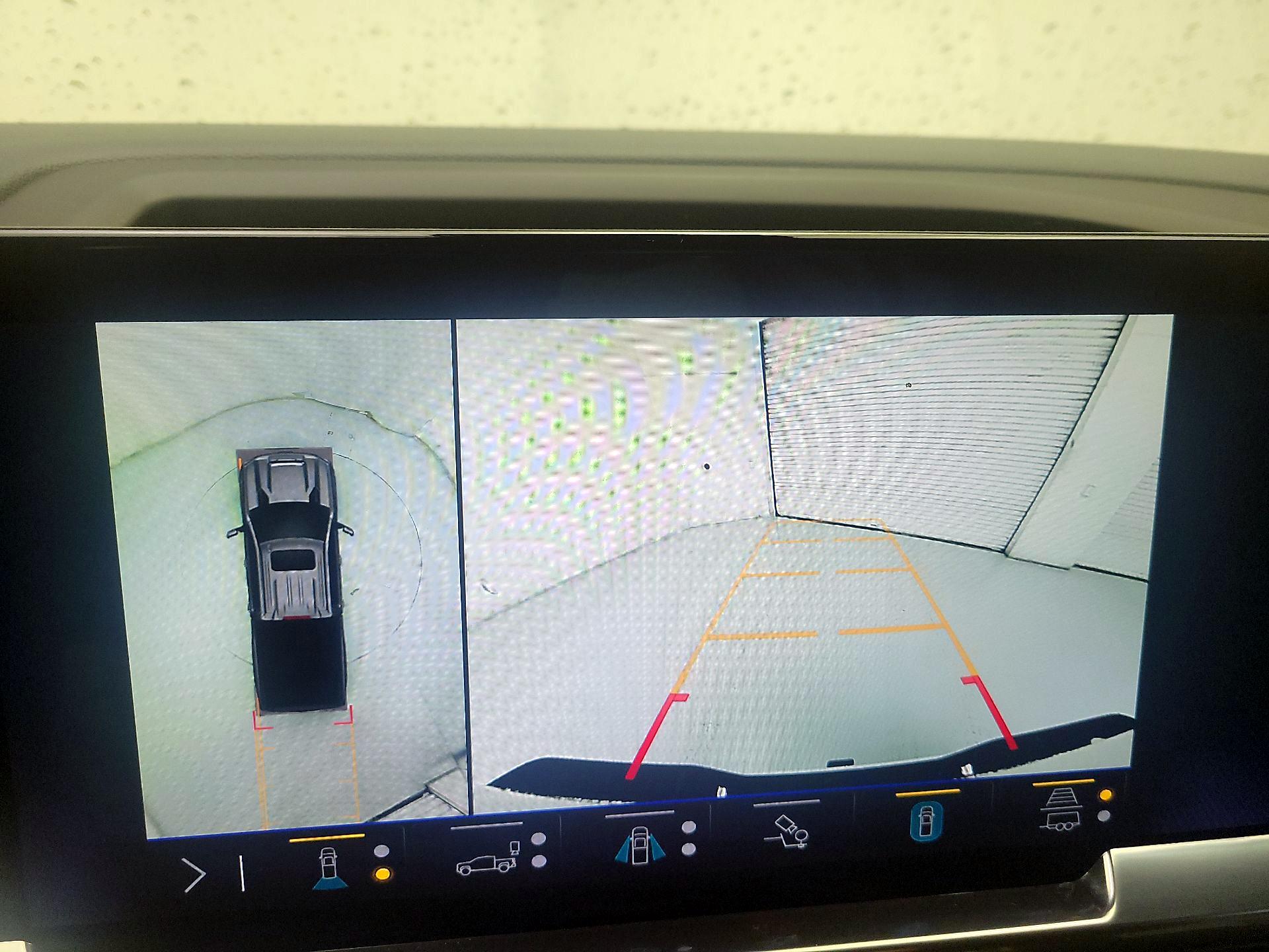 Thumbnail: 2024 Chevrolet Silverado 2500 - 13