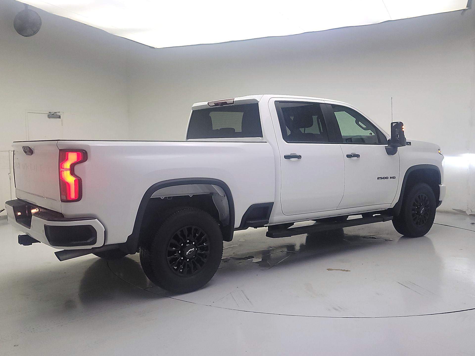 Thumbnail: 2024 Chevrolet Silverado 2500 - 5