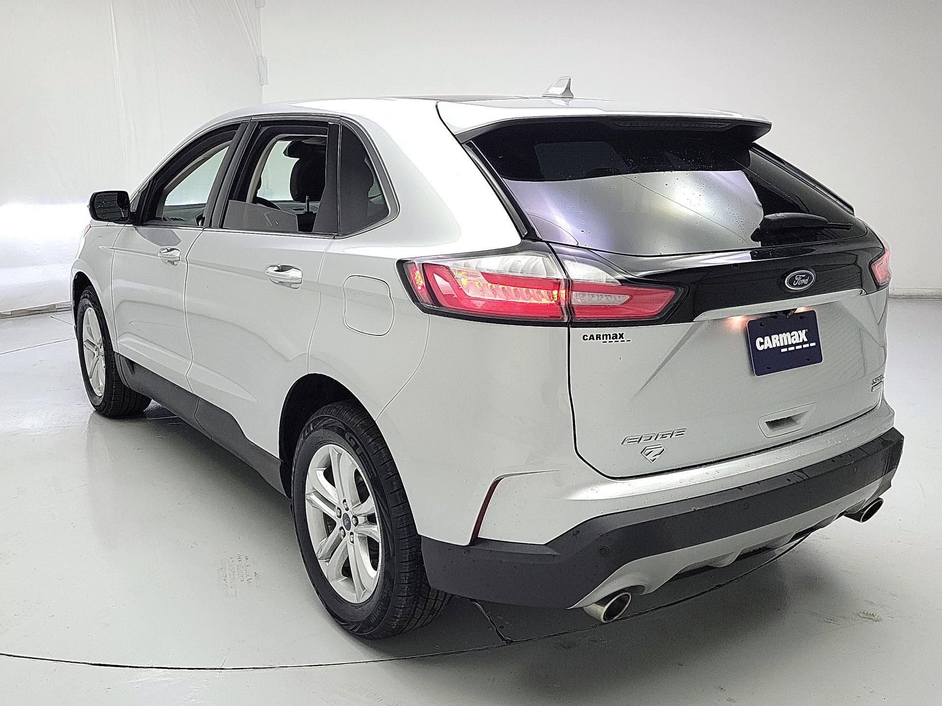 Thumbnail: 2019 Ford Edge - 7