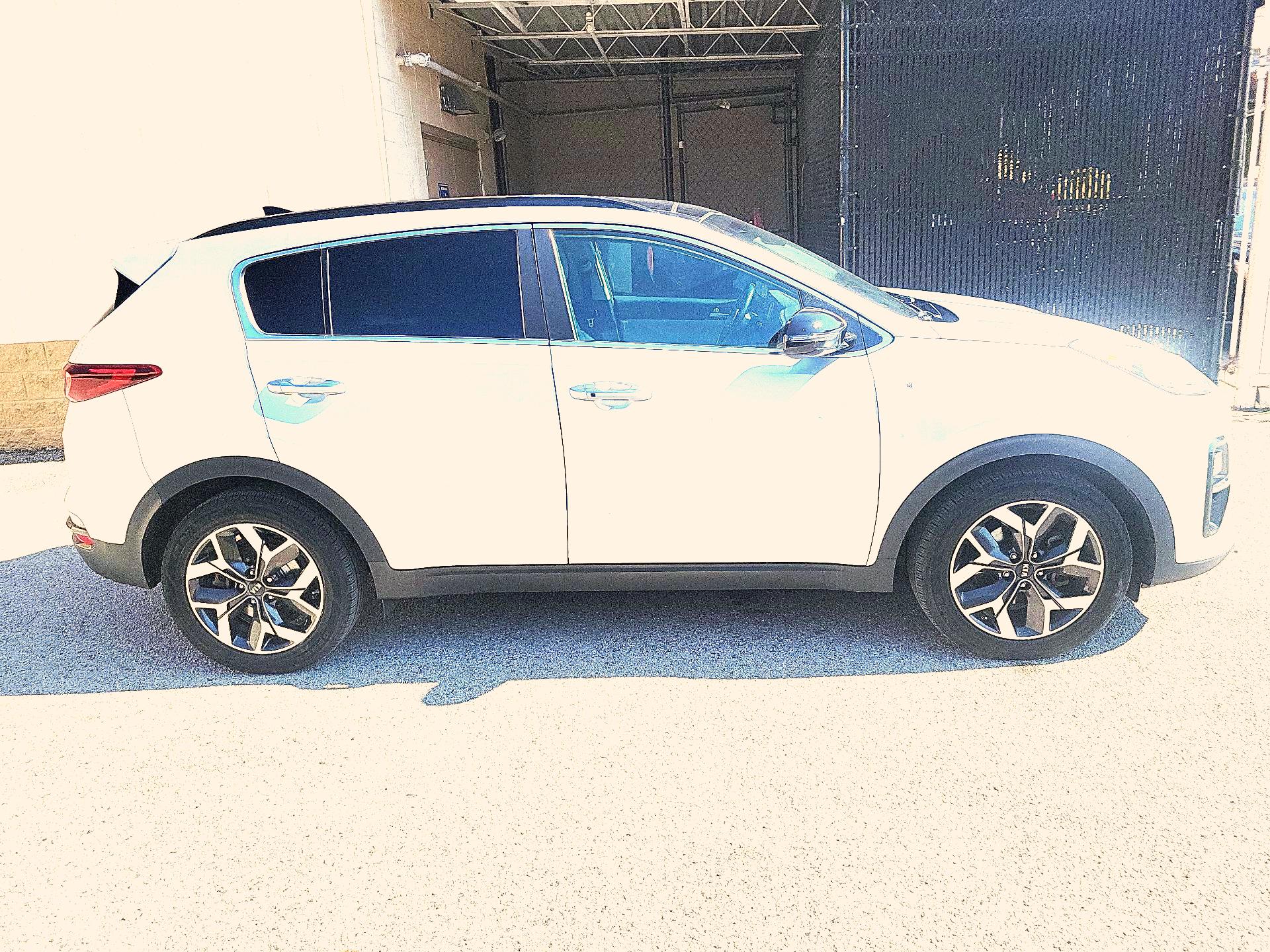 Thumbnail: 2022 Kia Sportage - 4