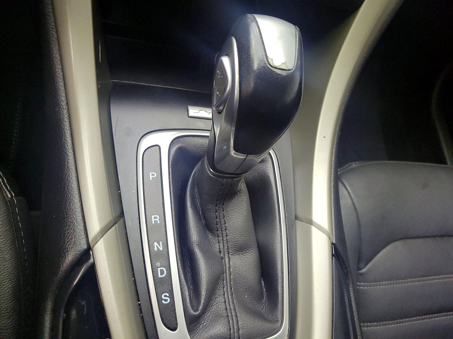 Thumbnail: 2016 Ford Fusion - 16