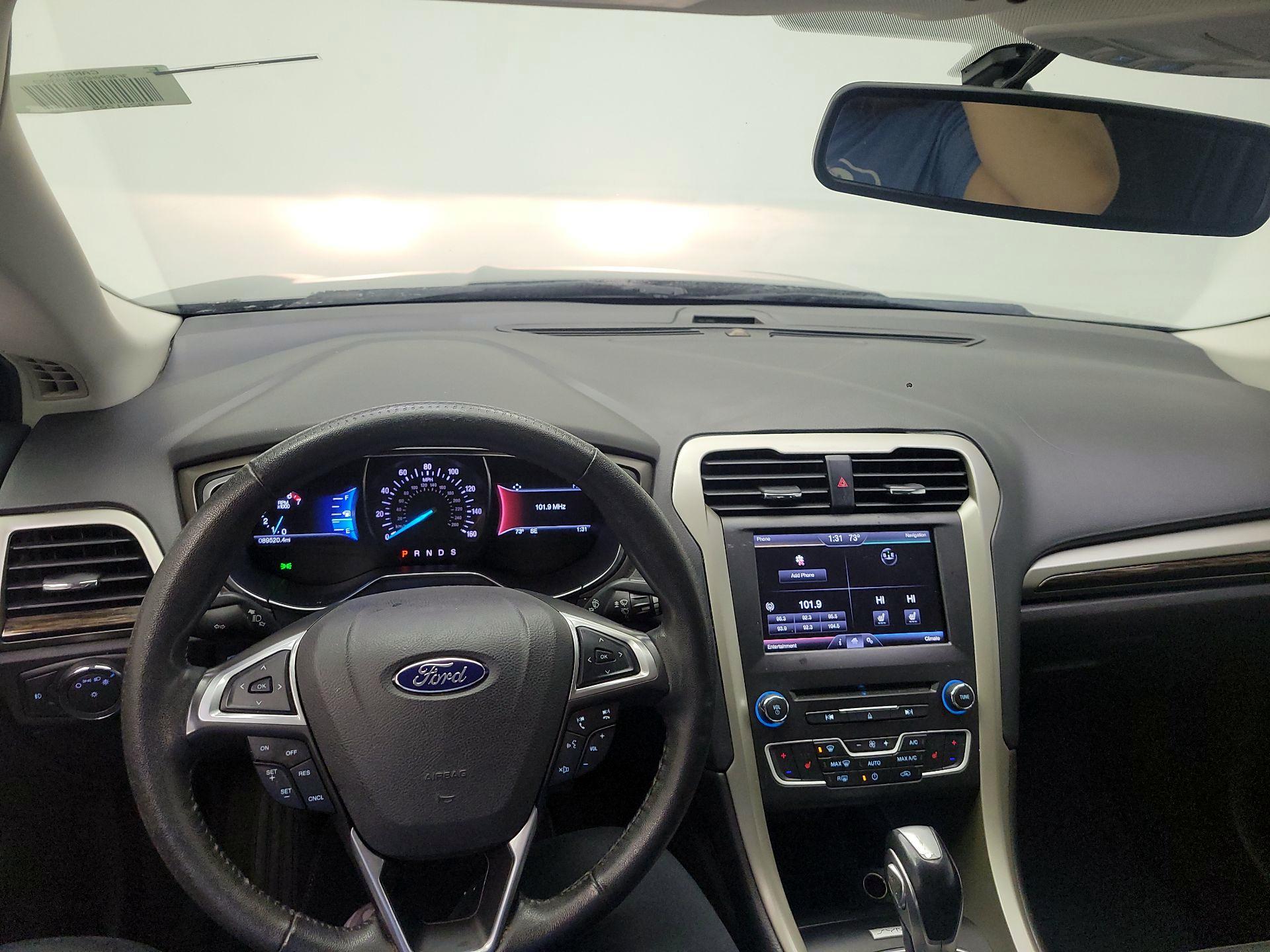 Thumbnail: 2016 Ford Fusion - 8