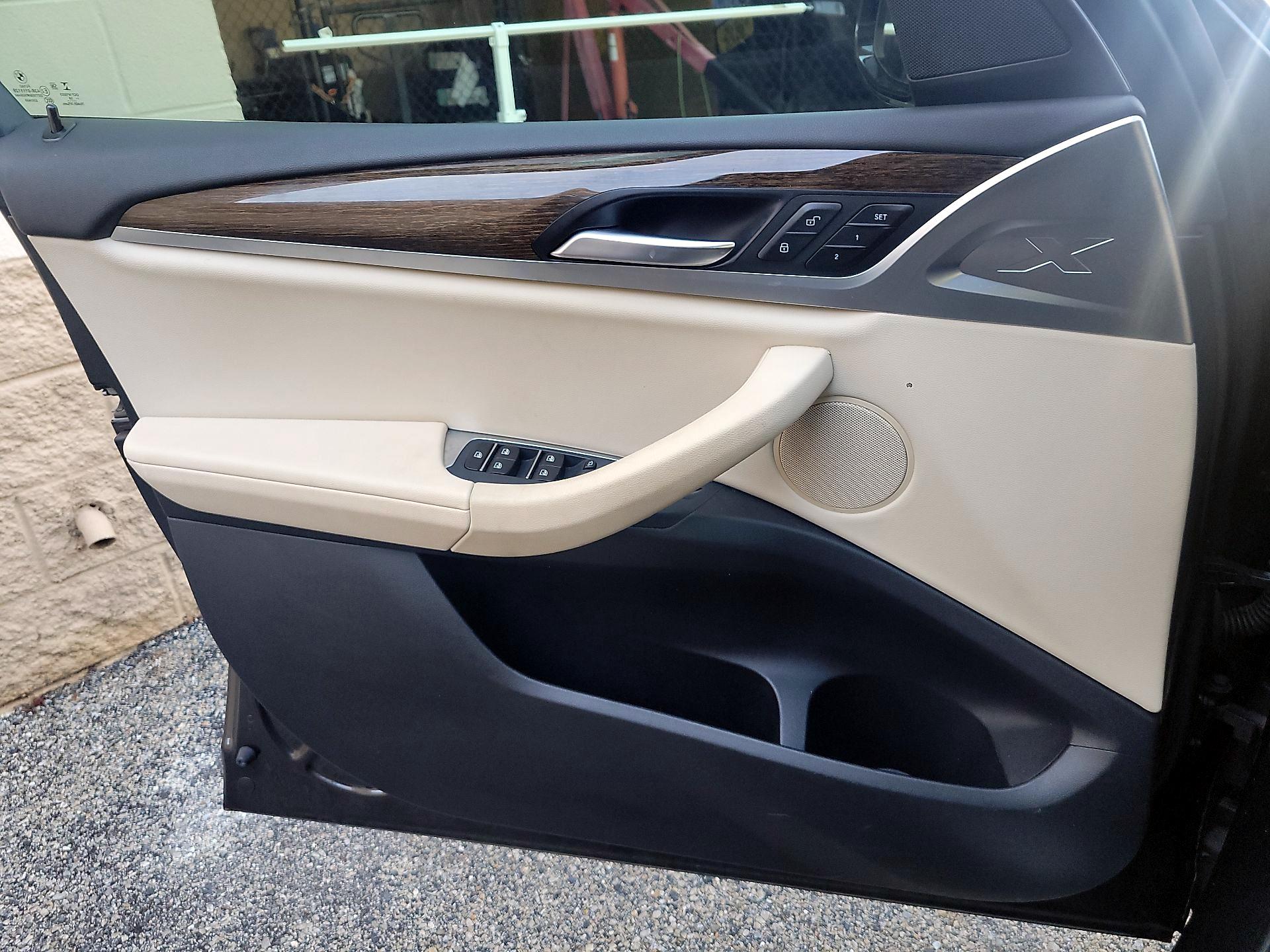 Thumbnail: 2019 BMW X3 - 10