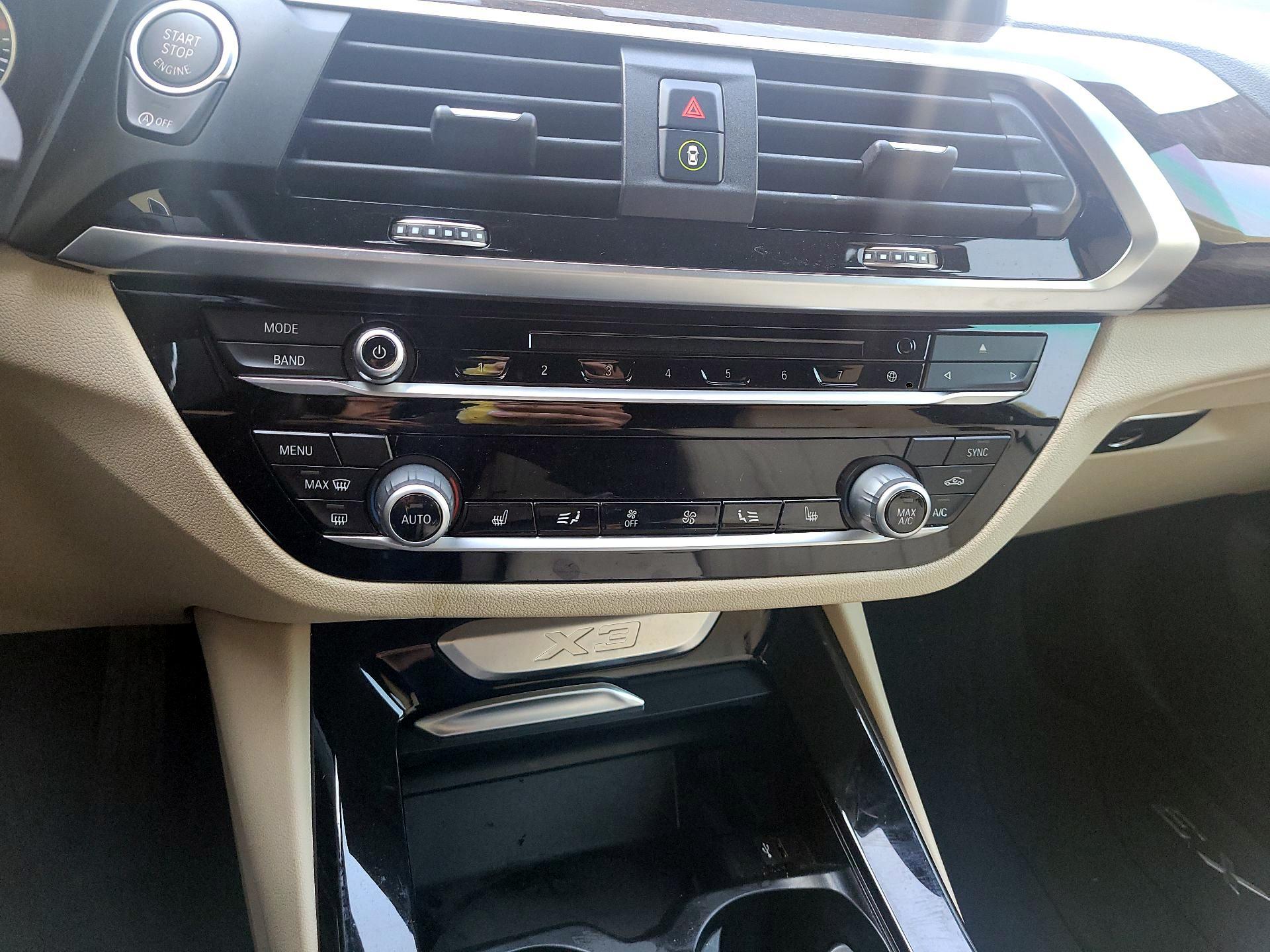 Thumbnail: 2019 BMW X3 - 15