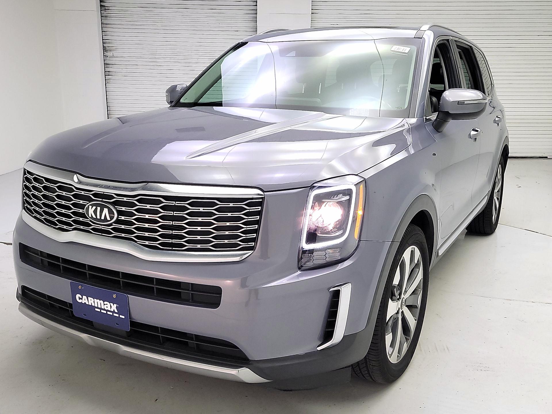 Thumbnail: 2020 Kia Telluride - 3