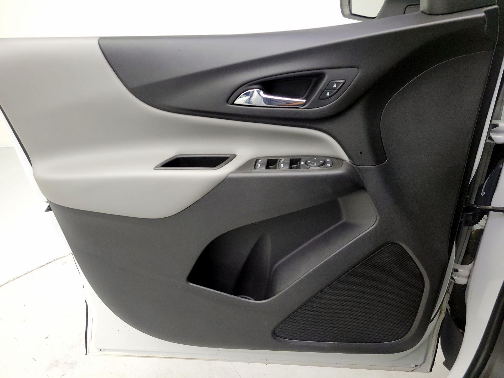 Thumbnail: 2020 Chevrolet Equinox - 12